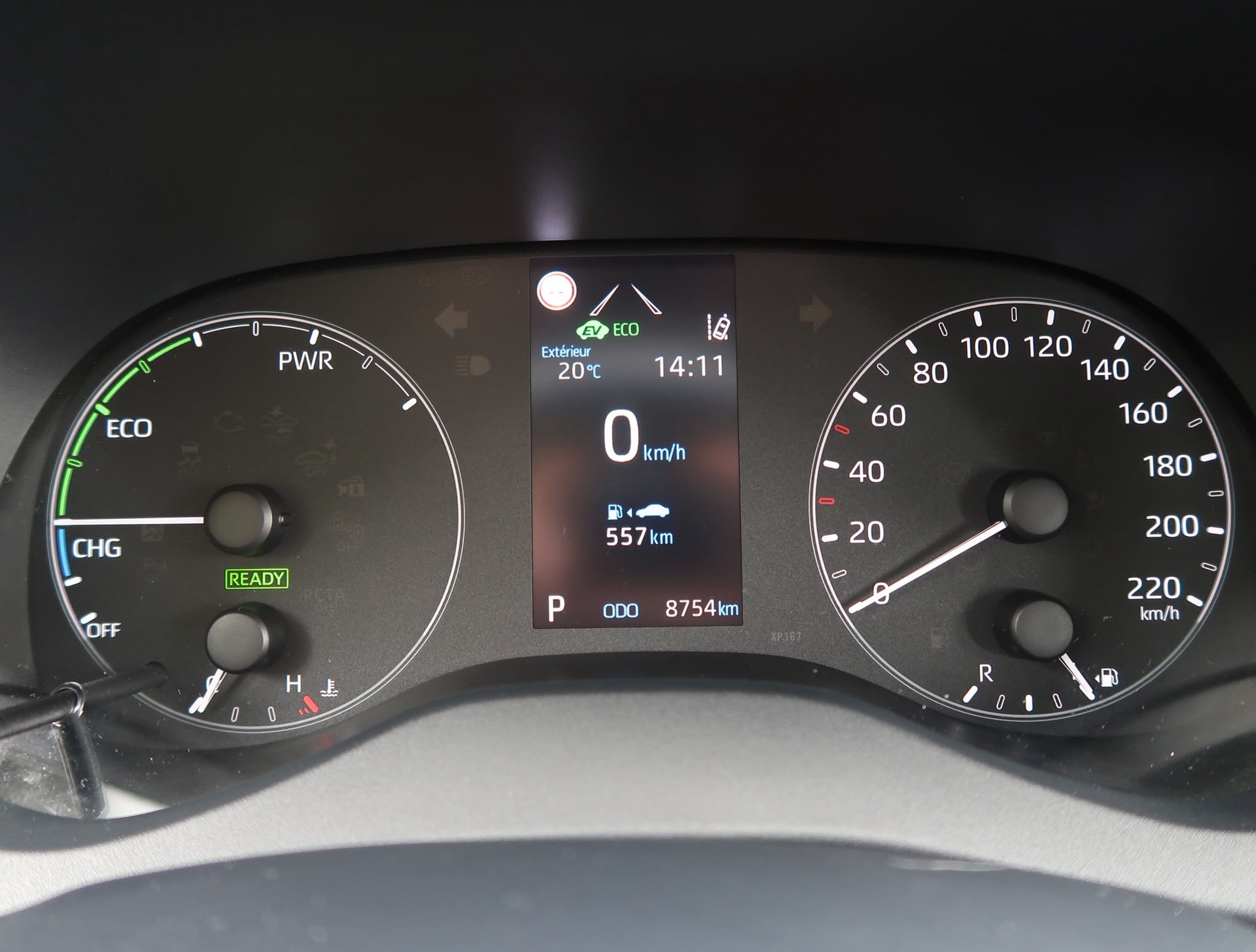 TOYOTA Yaris 1.5 Comfort e-CVT-image-20