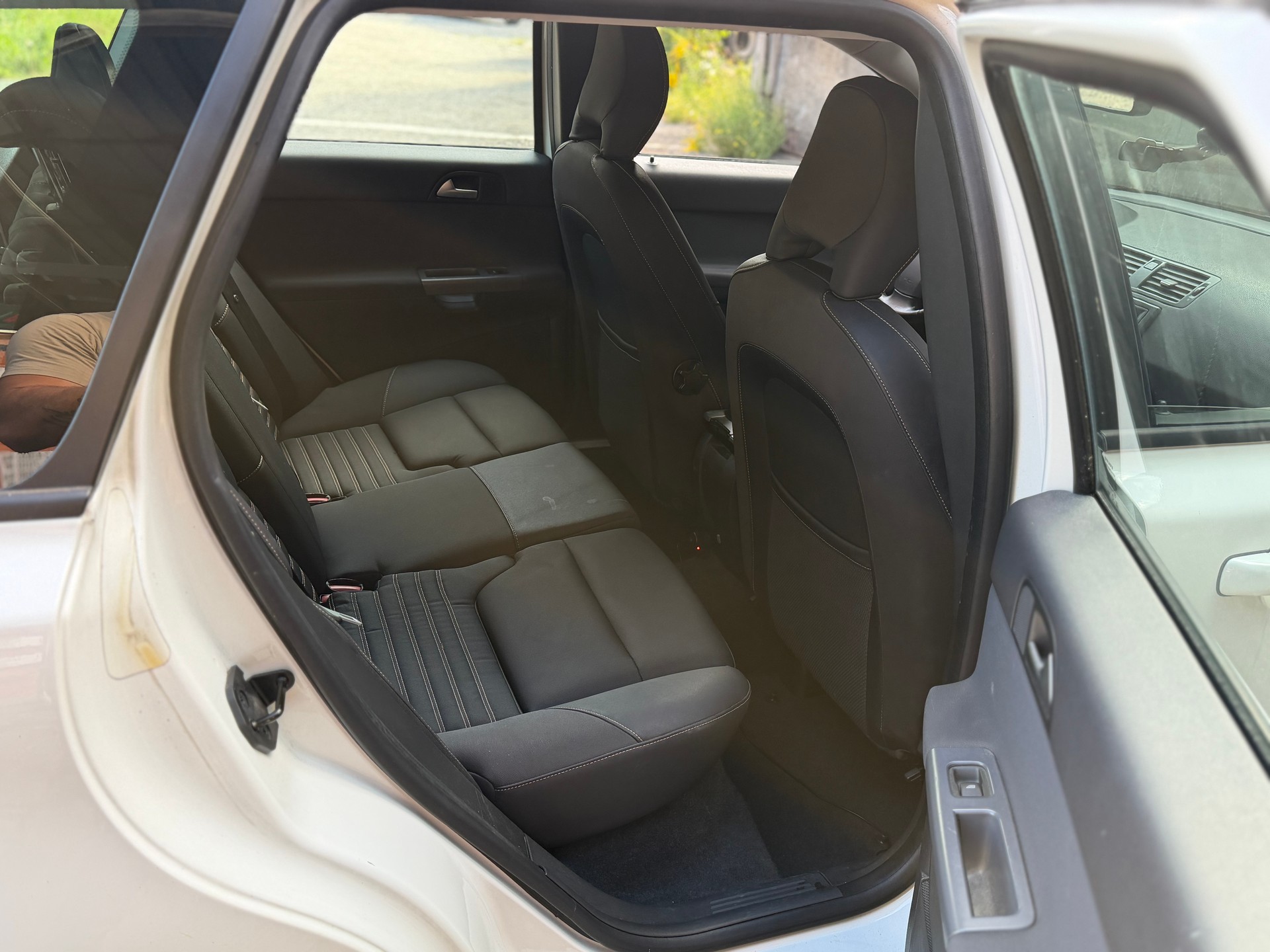 VOLVO V50 DRIVe Start/Stop-image-11