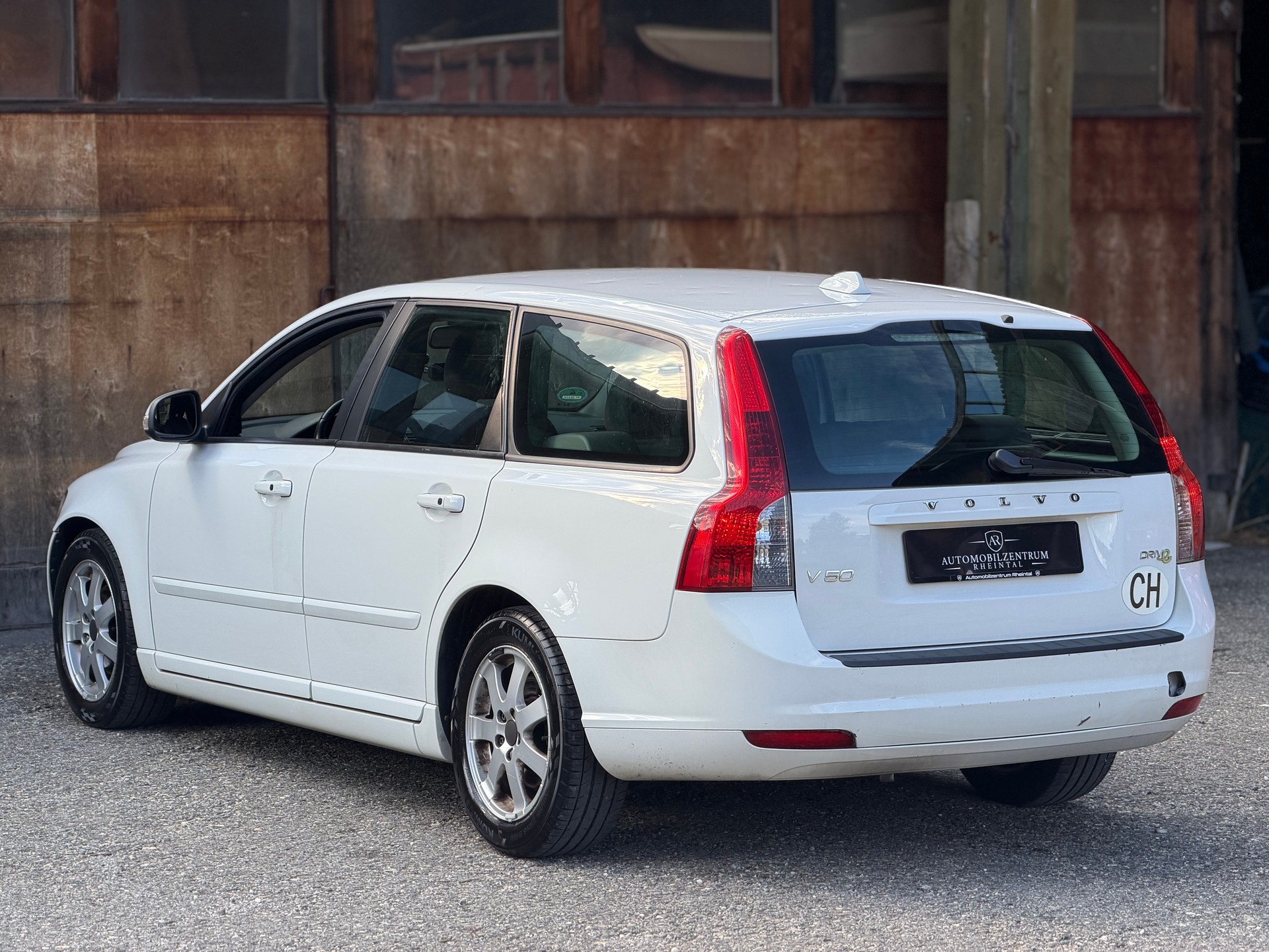 VOLVO V50 DRIVe Start/Stop-image-7