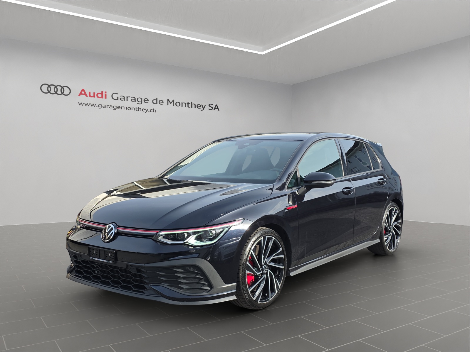 VW Golf 2.0 TSI GTI Clubsport DSG-image-0