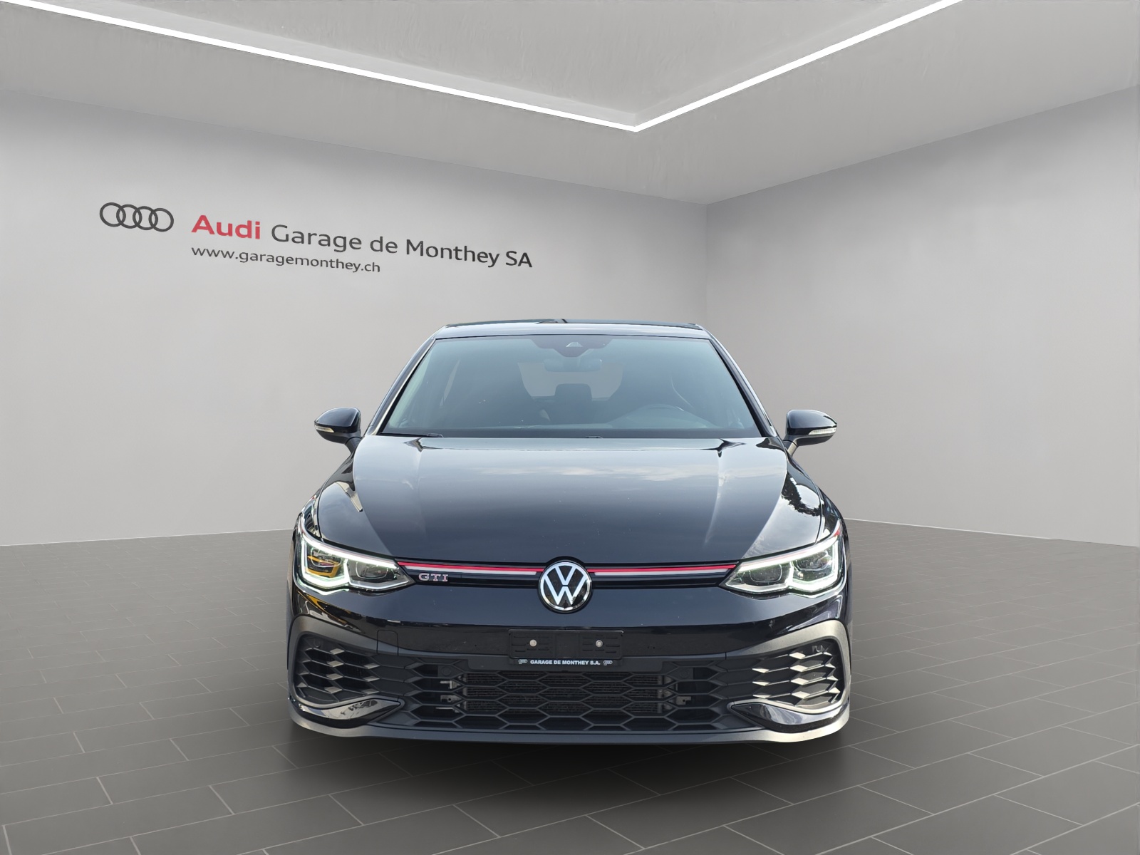 VW Golf 2.0 TSI GTI Clubsport DSG-image-1