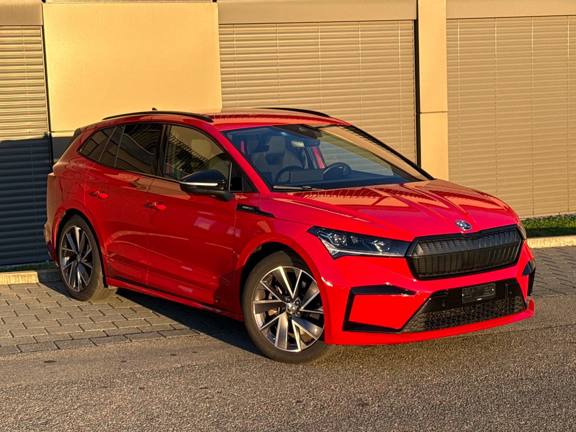 SKODA Enyaq iV 80x SportLine-image-0