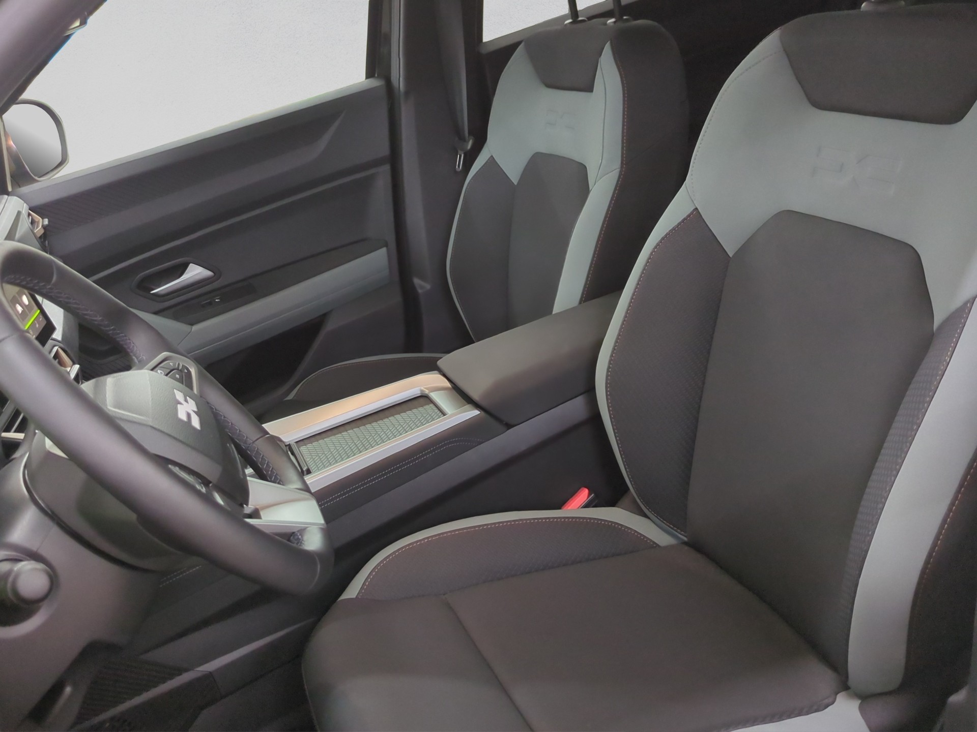 DACIA Bigster HEV 155 Journey-image-11
