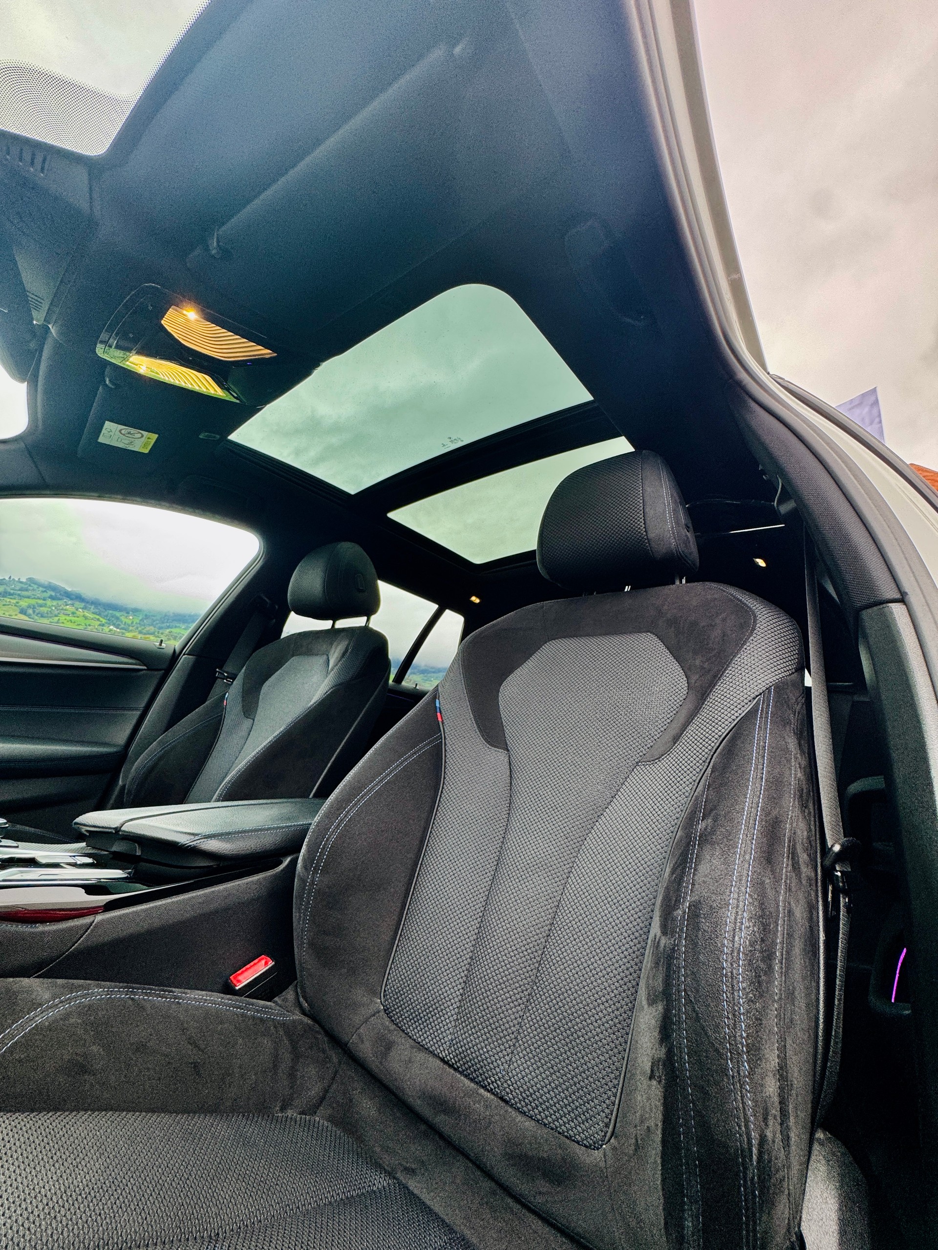 BMW 530i xDrive Touring Steptronic-image-10