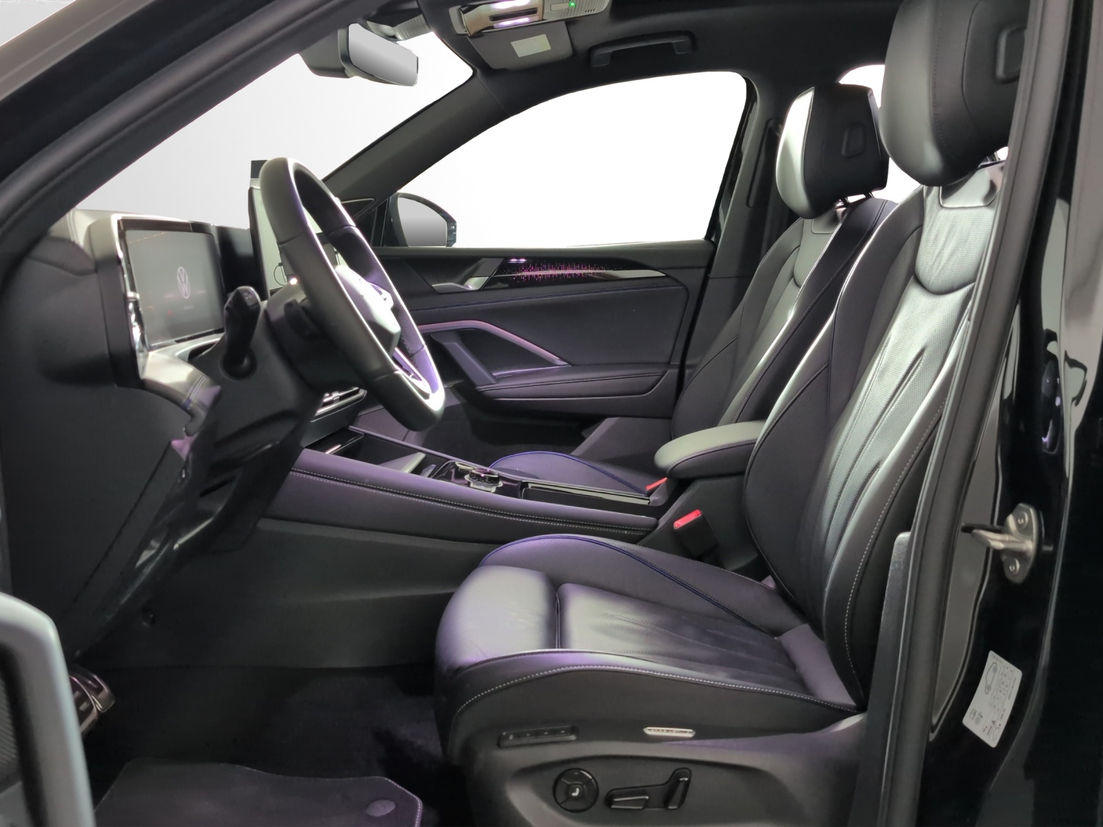 VW Tiguan 2.0 TSI DSG R-Line 4Motion-image-5
