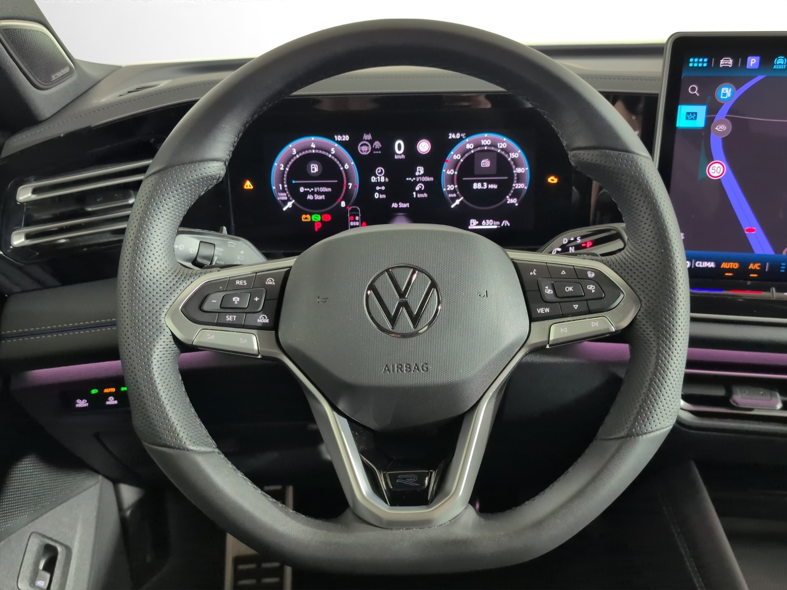 VW Tiguan 2.0 TSI DSG R-Line 4Motion-image-11