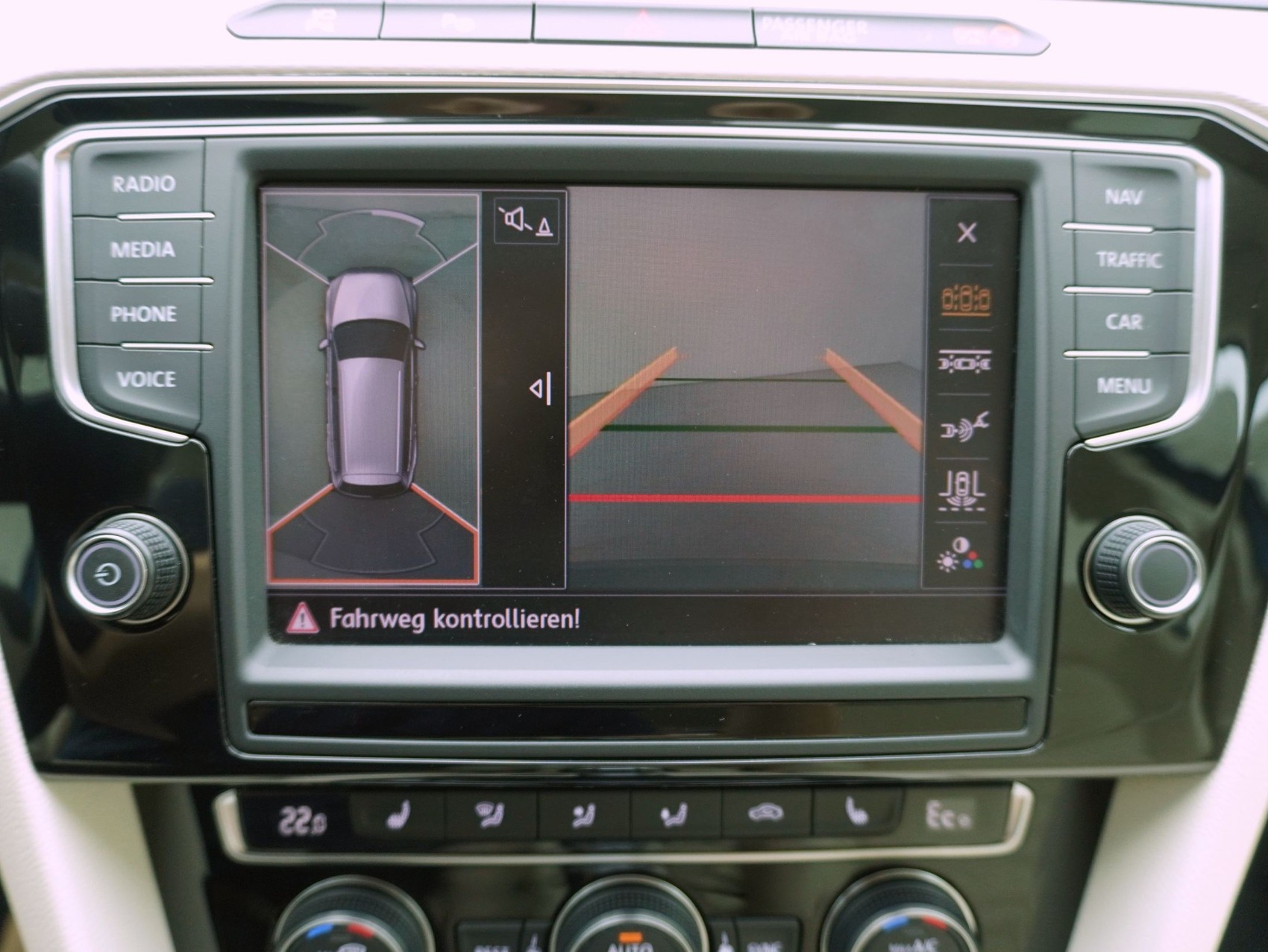 VW Passat Variant 1.4 TSI DSG Plug-In-Hybrid GTE-image-17