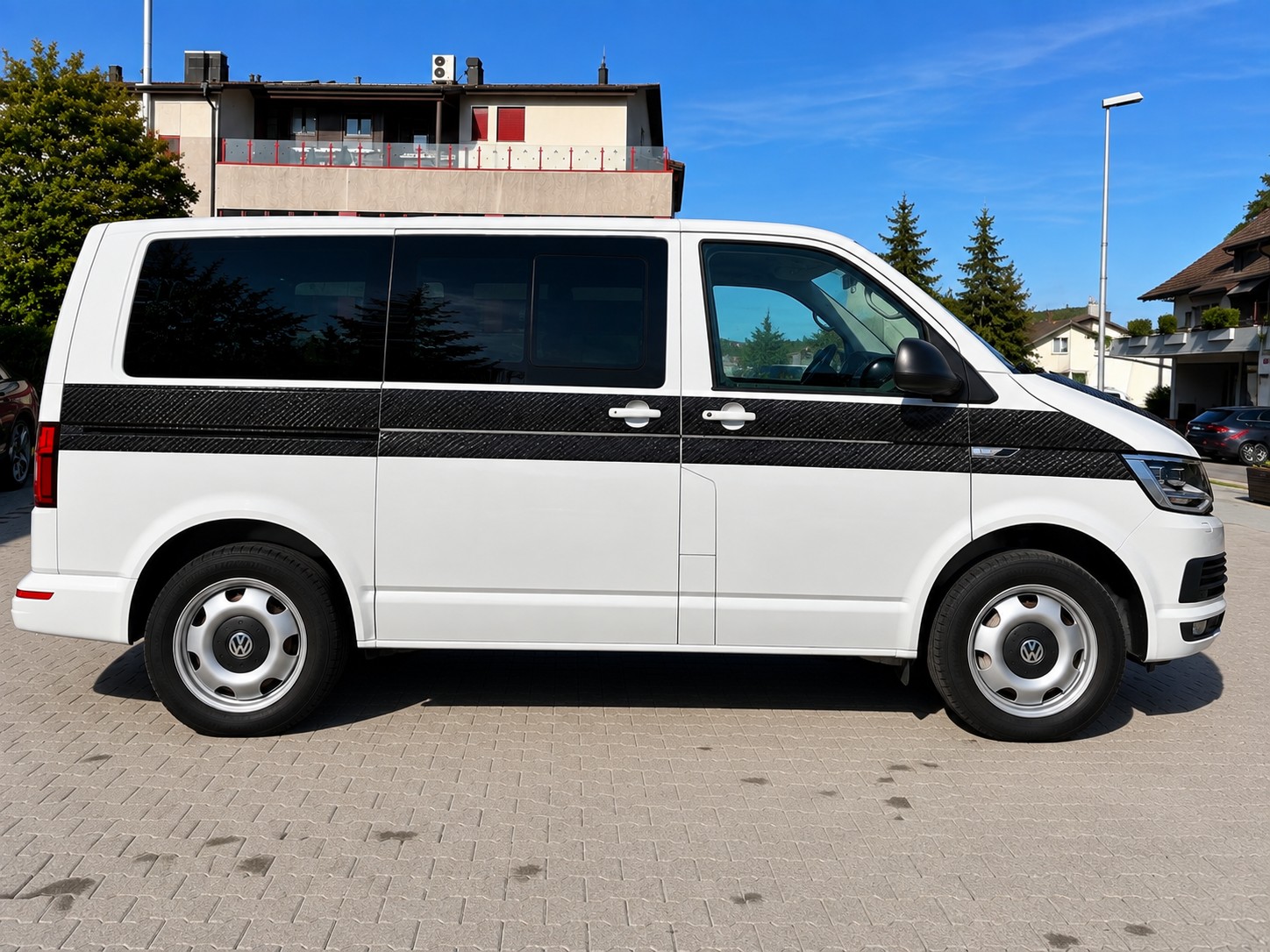 VW T6 Multivan 2.0 Bi-TDI Highline 4Motion DSG-image-3