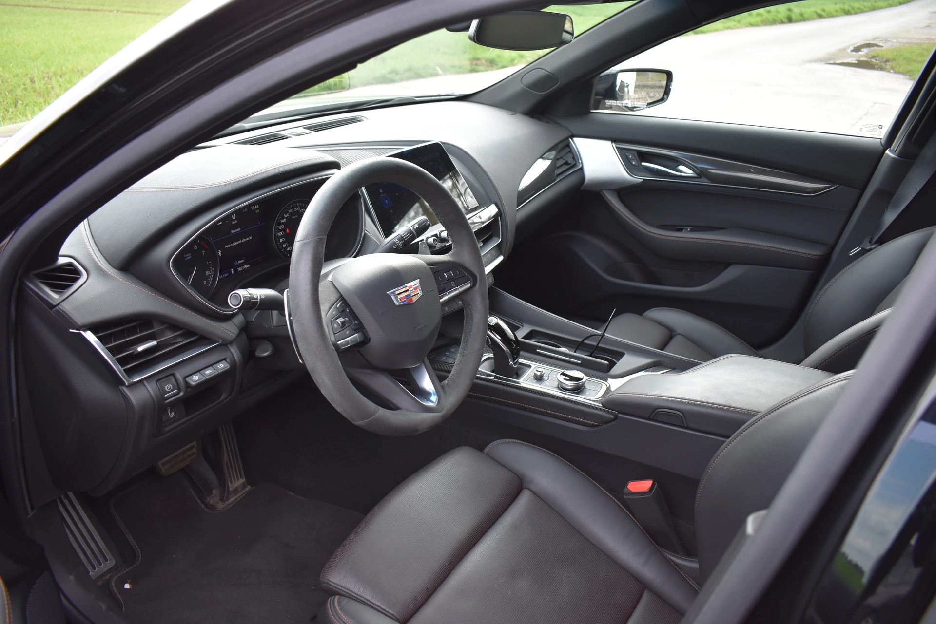 CADILLAC CT5 V 3.0-image-7
