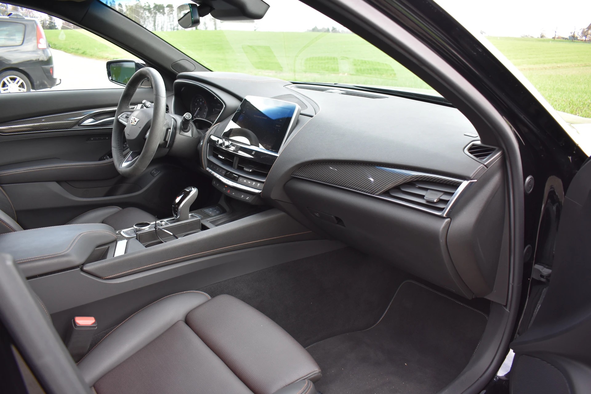 CADILLAC CT5 V 3.0-image-9