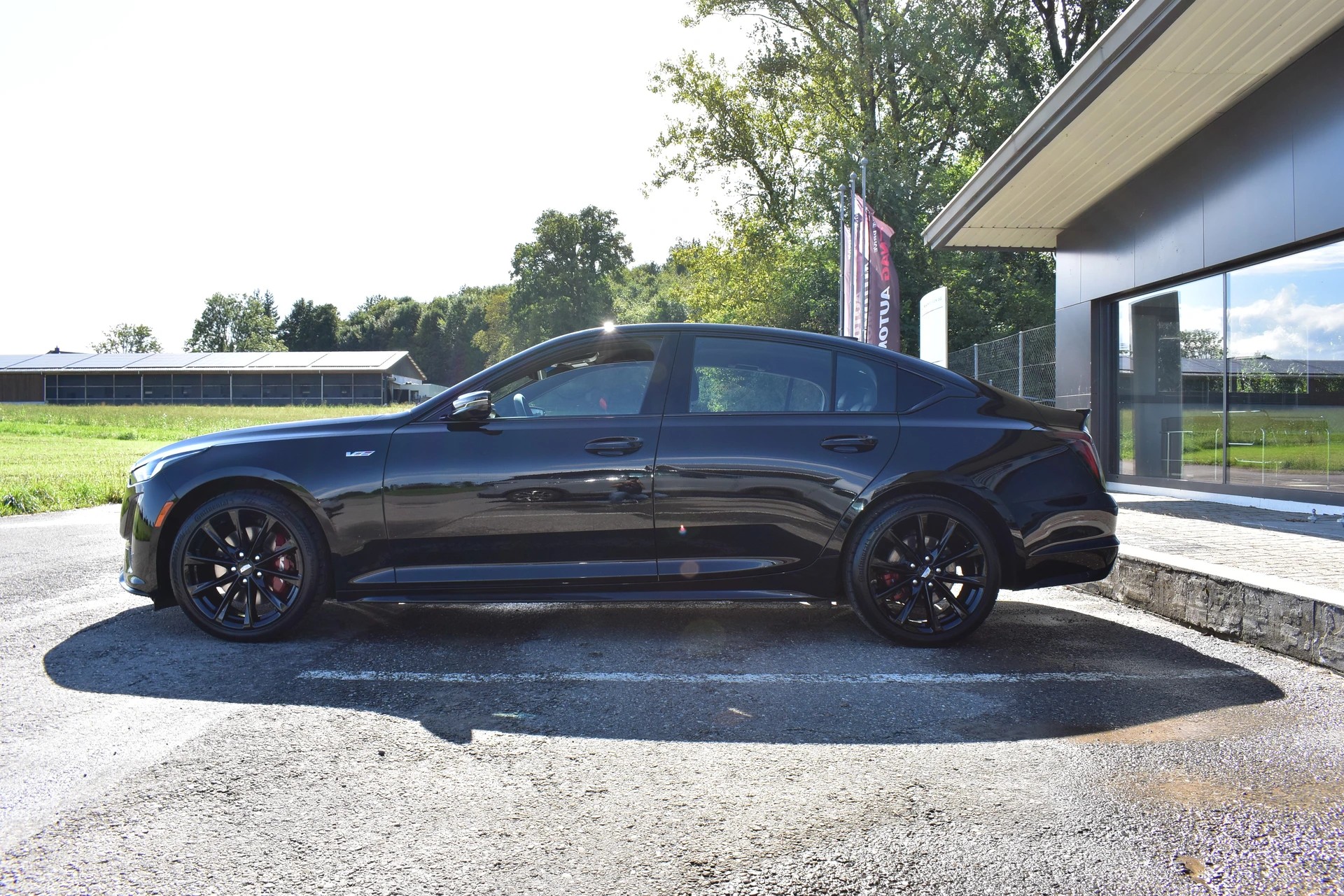 CADILLAC CT5 V 3.0-image-3