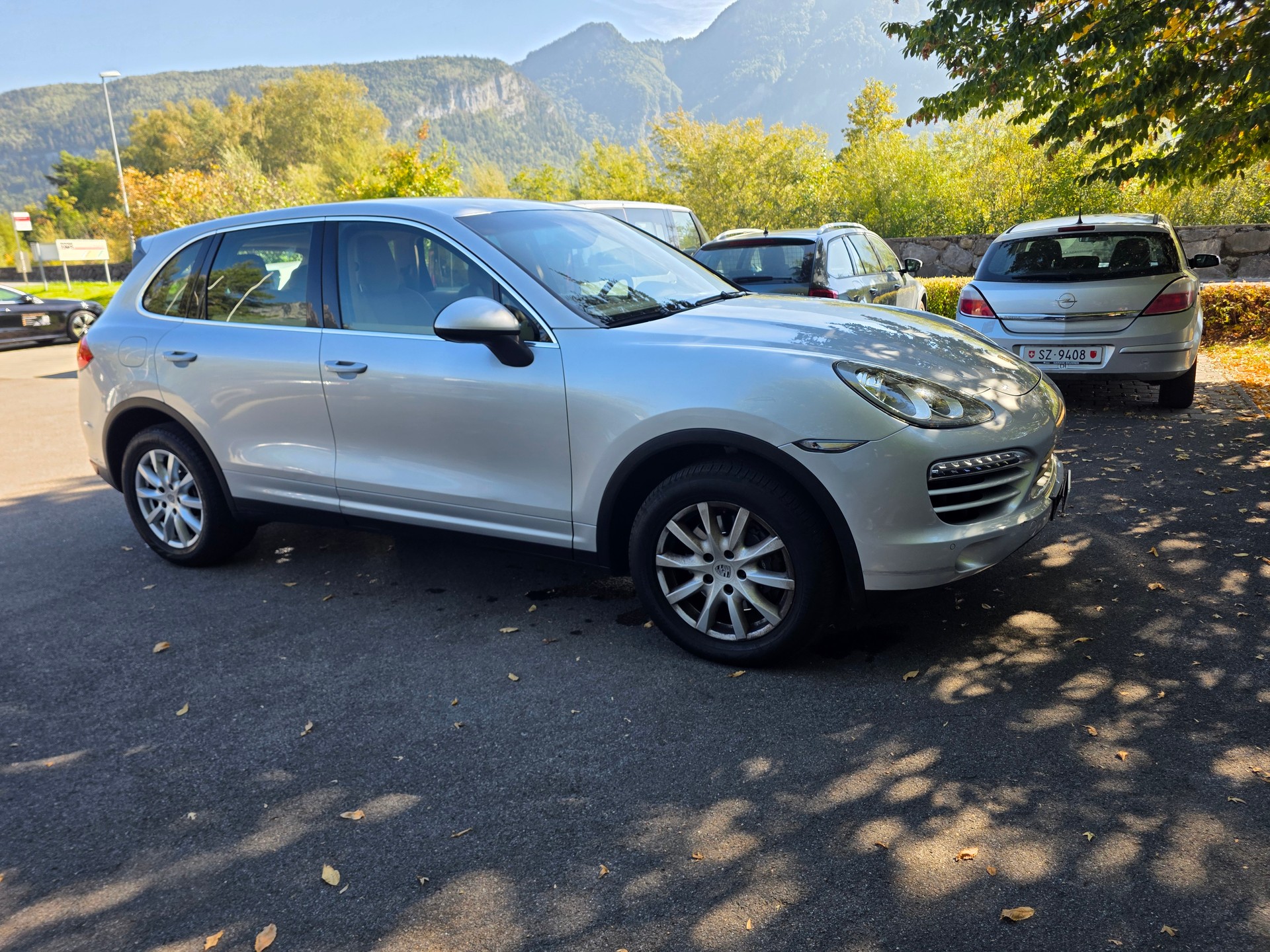 PORSCHE CAYENNE-image-5