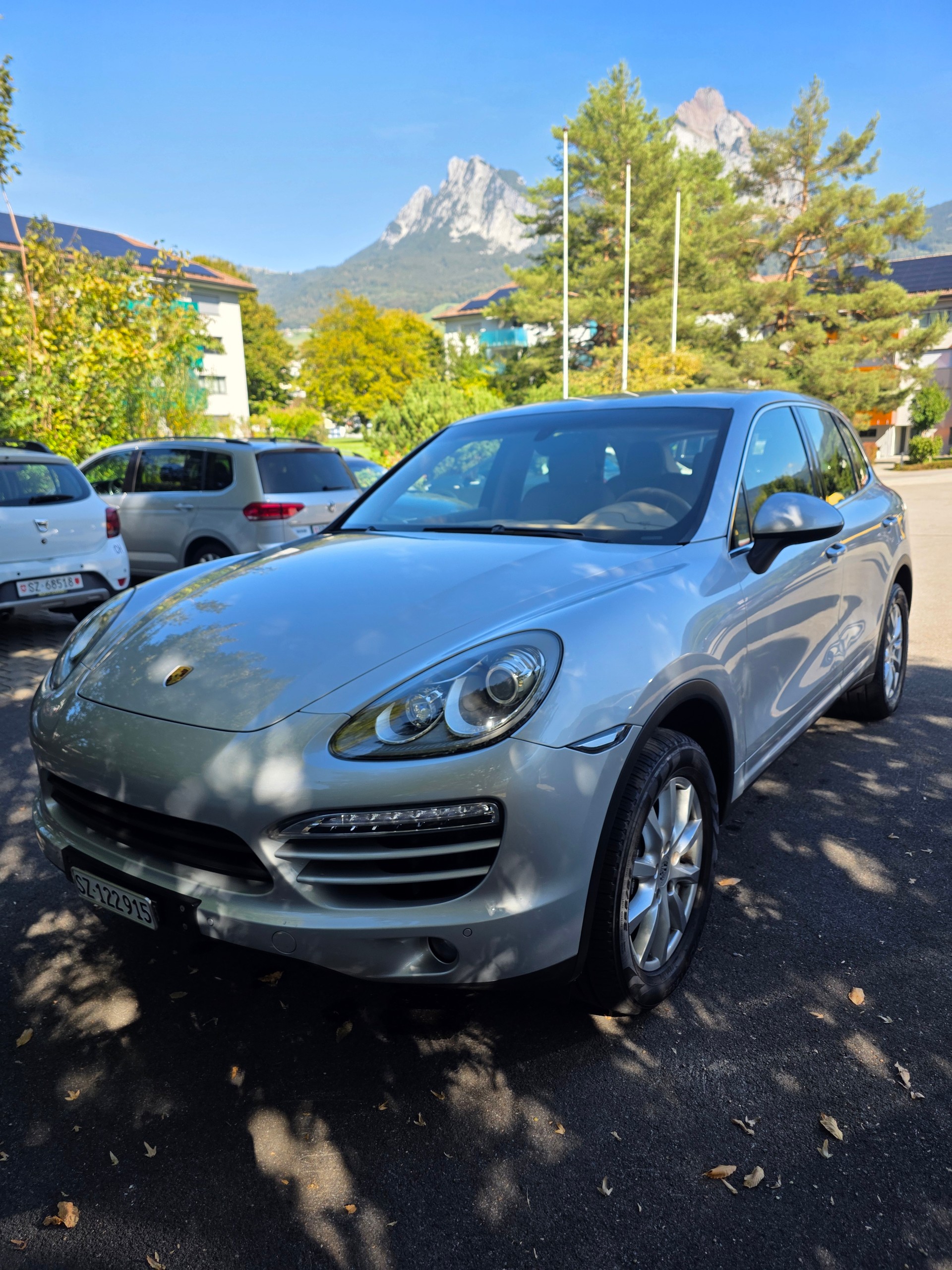 PORSCHE CAYENNE-image-4