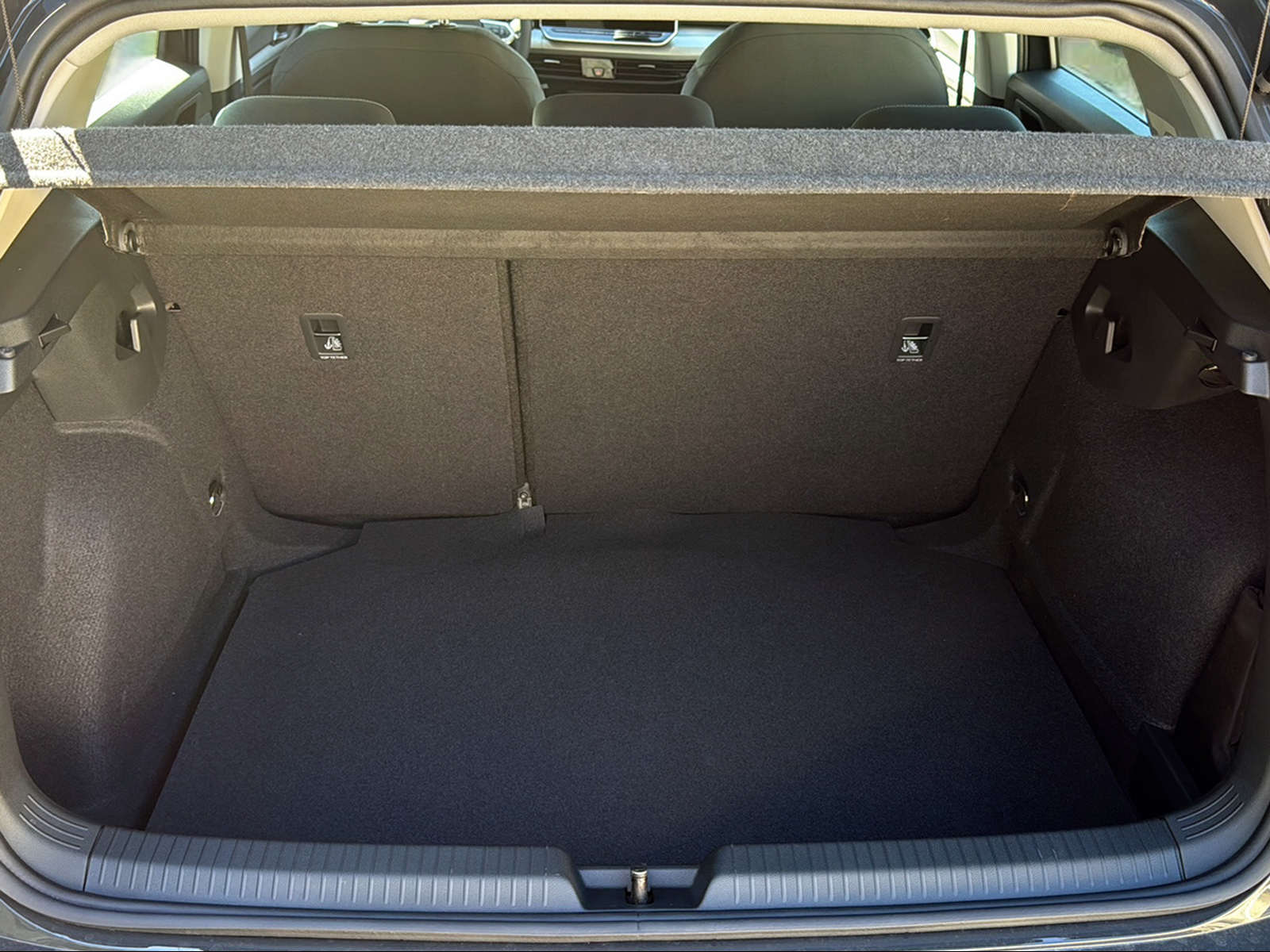 VW Golf 1.5 e TSI mHEV Basis DSG-image-13