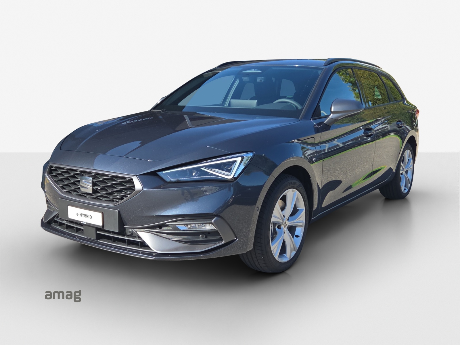 SEAT Leon ST 1.5 eHybrid pHEV DSG Move FR-image-0