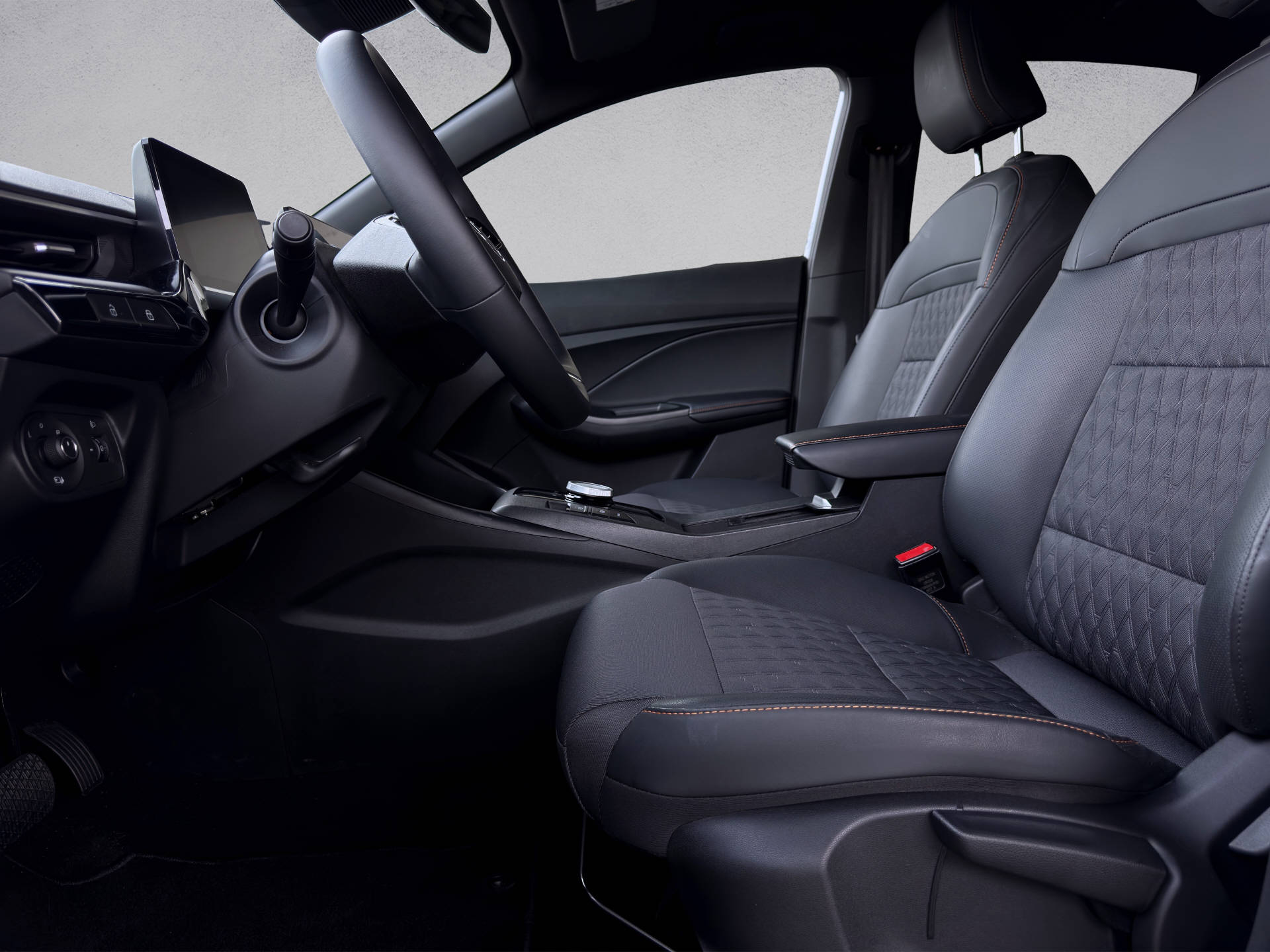 MG 3 1.5 Hybrid Luxury-image-9