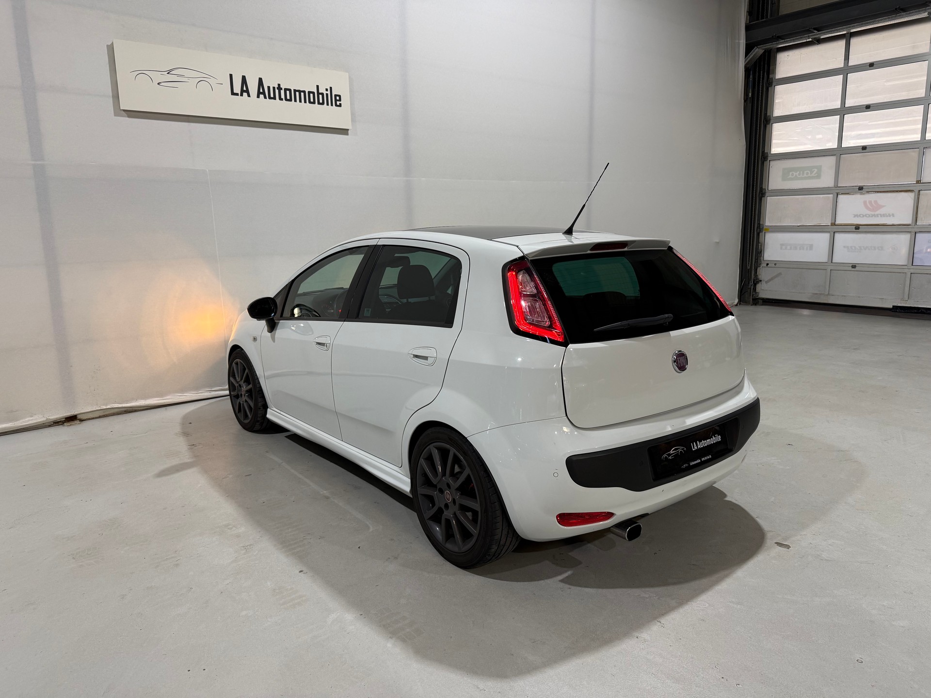 FIAT Punto Evo 1.4 16V Turbo Sport-image-9