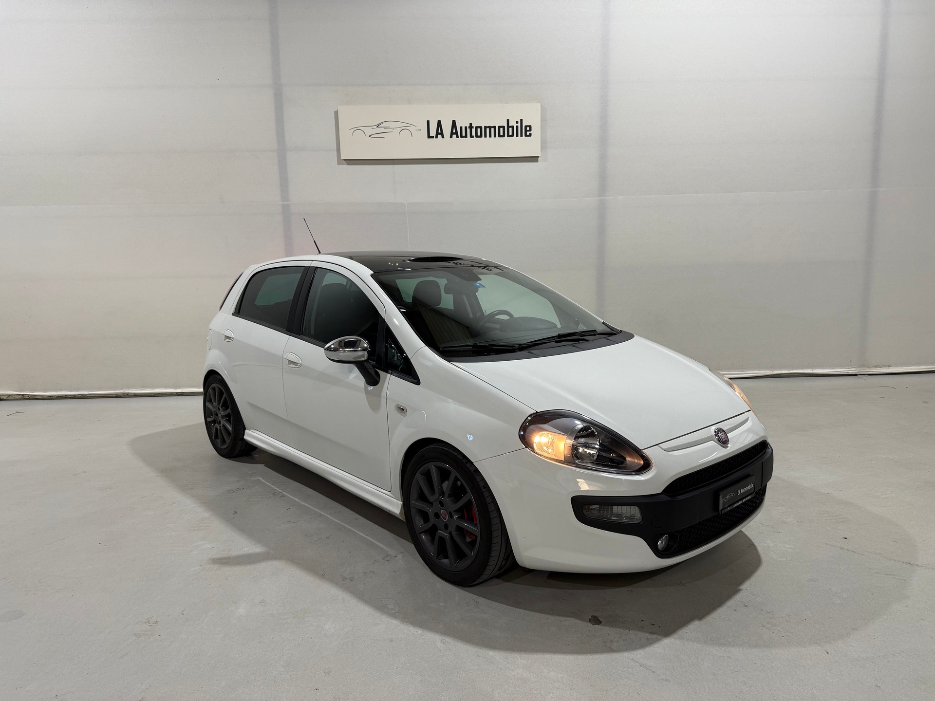 FIAT Punto Evo 1.4 16V Turbo Sport-image-4