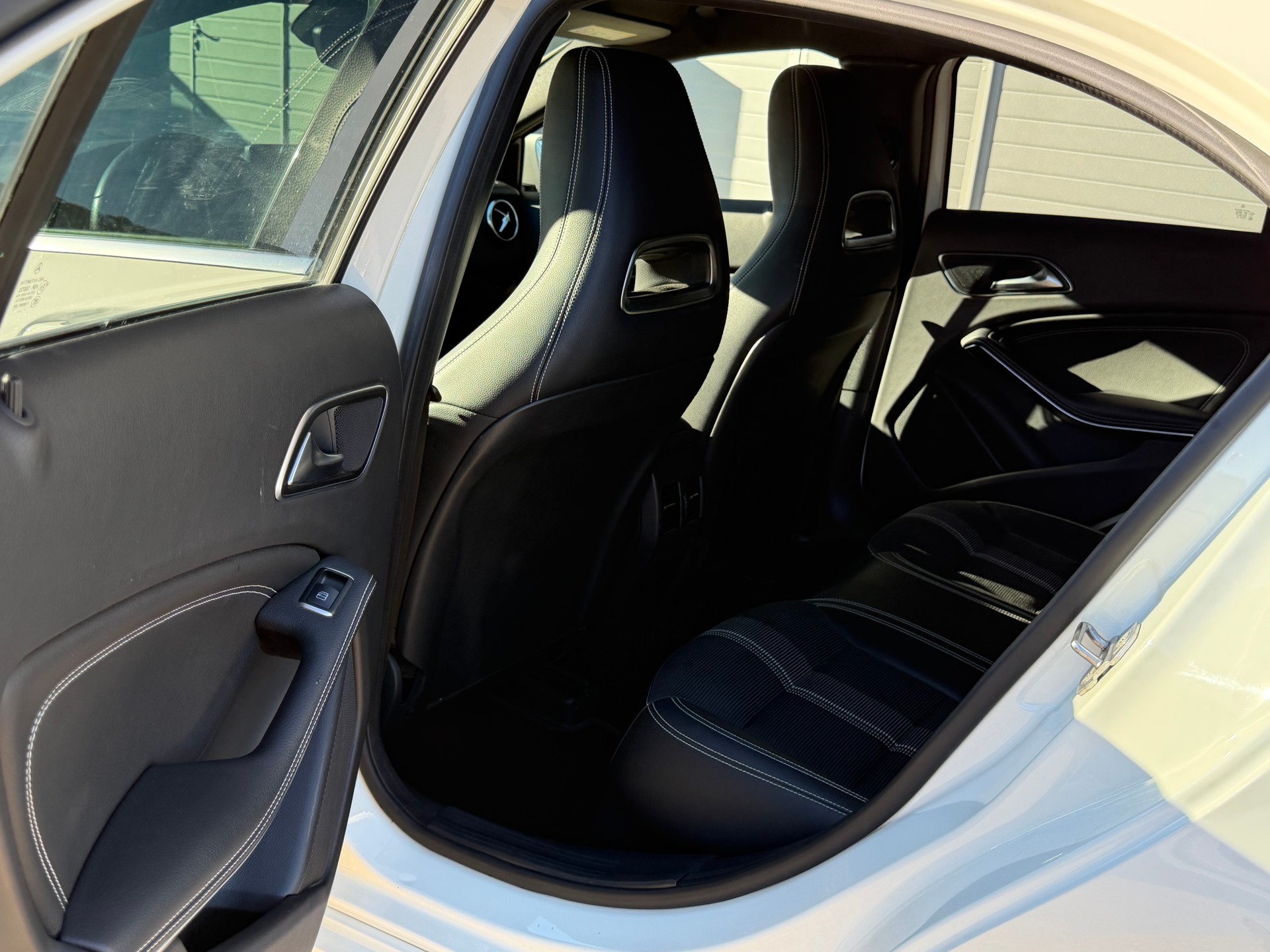 MERCEDES-BENZ A 200 CDI Urban 7G-DCT-image-13