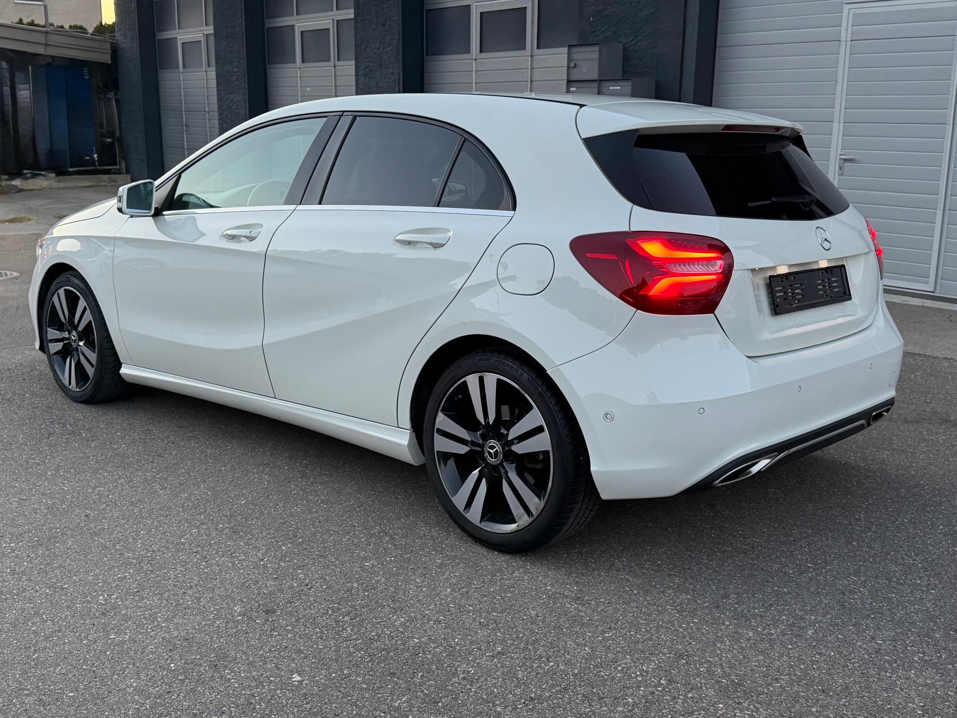 MERCEDES-BENZ A 200 CDI Urban 7G-DCT Frisch MFK-image-4