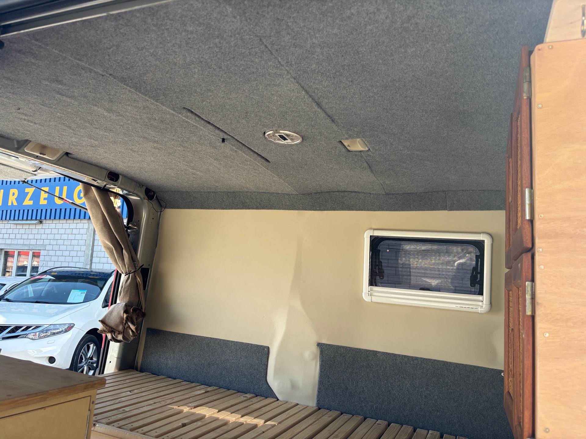 OPEL Vivaro 2.5 CDTI 2.7t L1H1-image-9