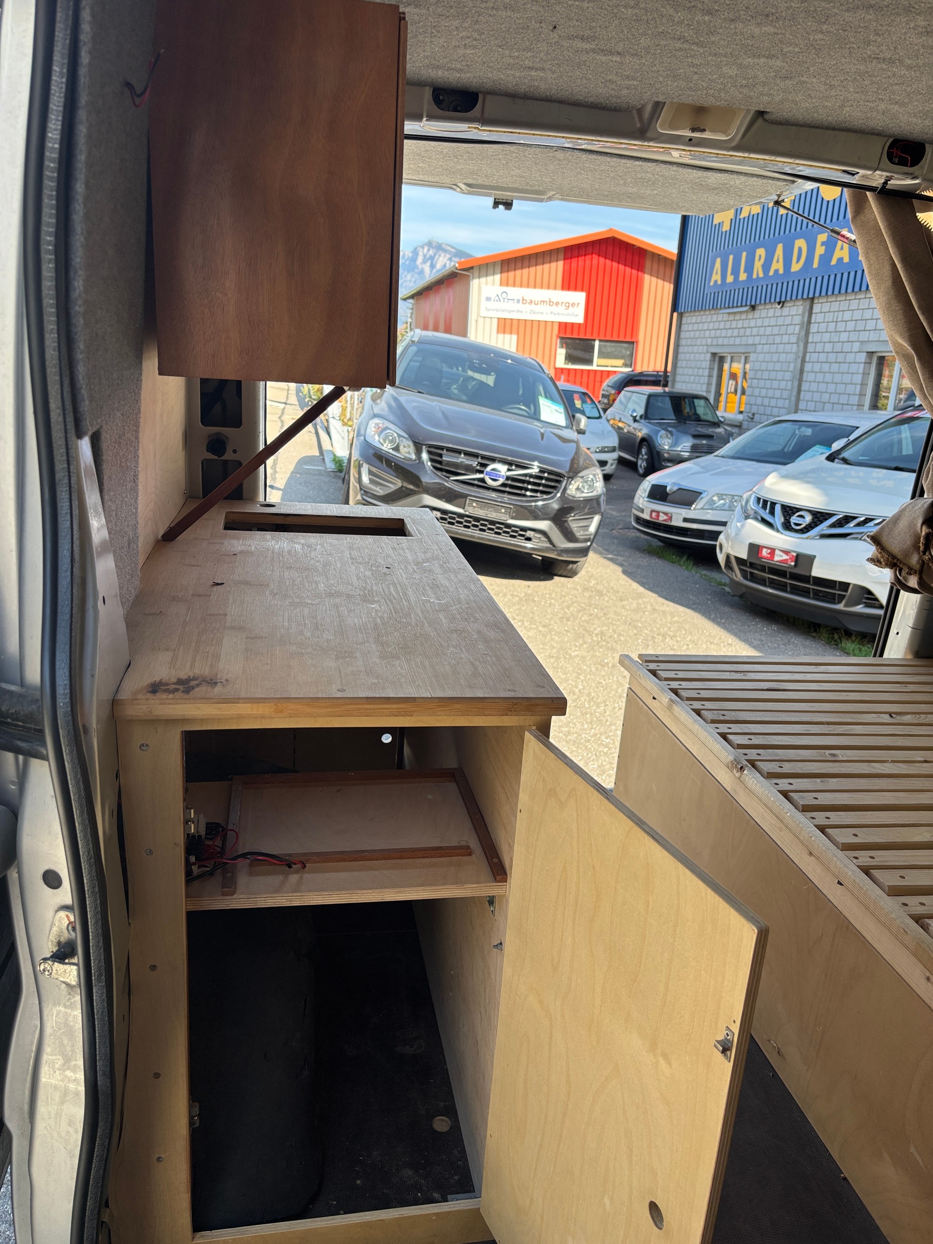 OPEL Vivaro 2.5 CDTI 2.7t L1H1-image-8