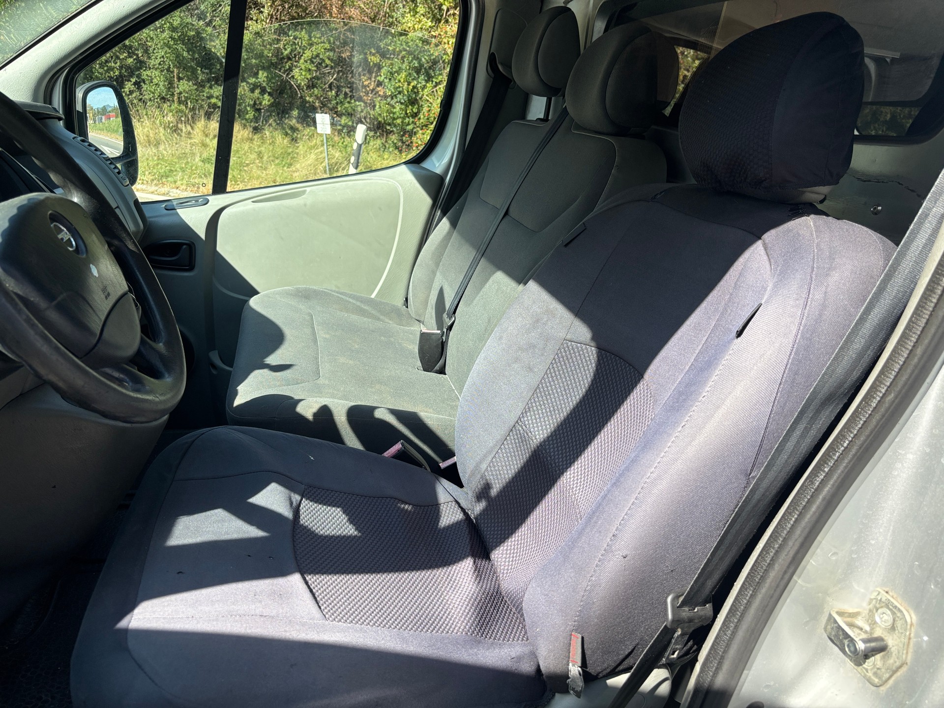 OPEL Vivaro 2.5 CDTI 2.7t L1H1-image-10
