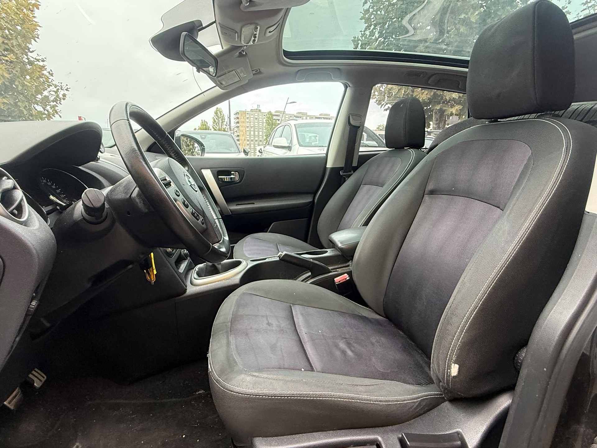NISSAN Qashqai 1.6 dCi iStop acenta-image-12