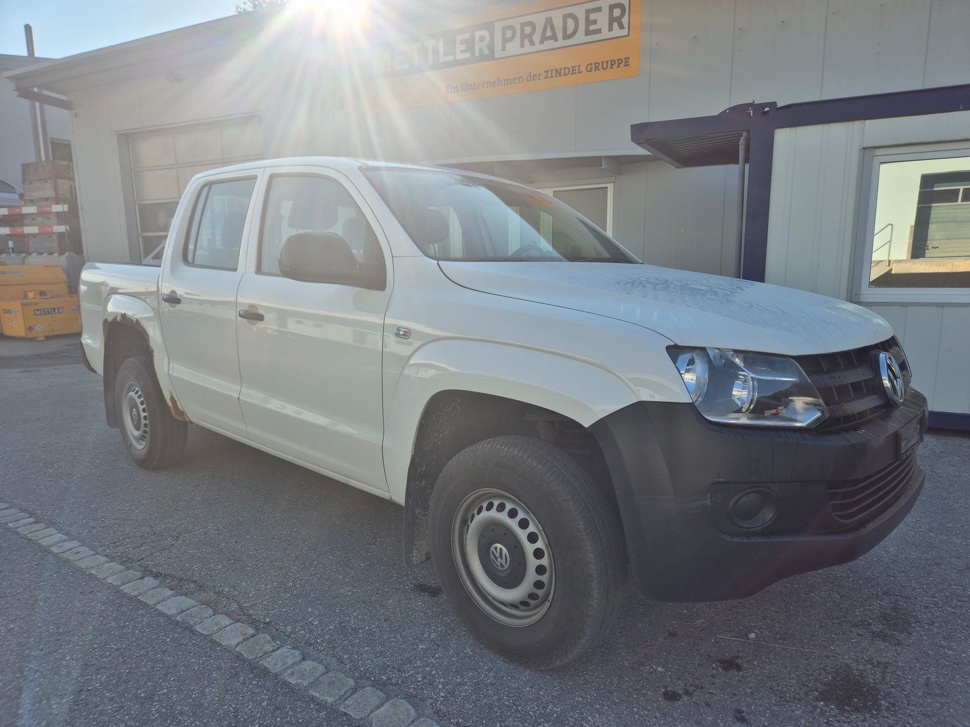VW Amarok 2.0 TDI Startline 4Motion-image-2