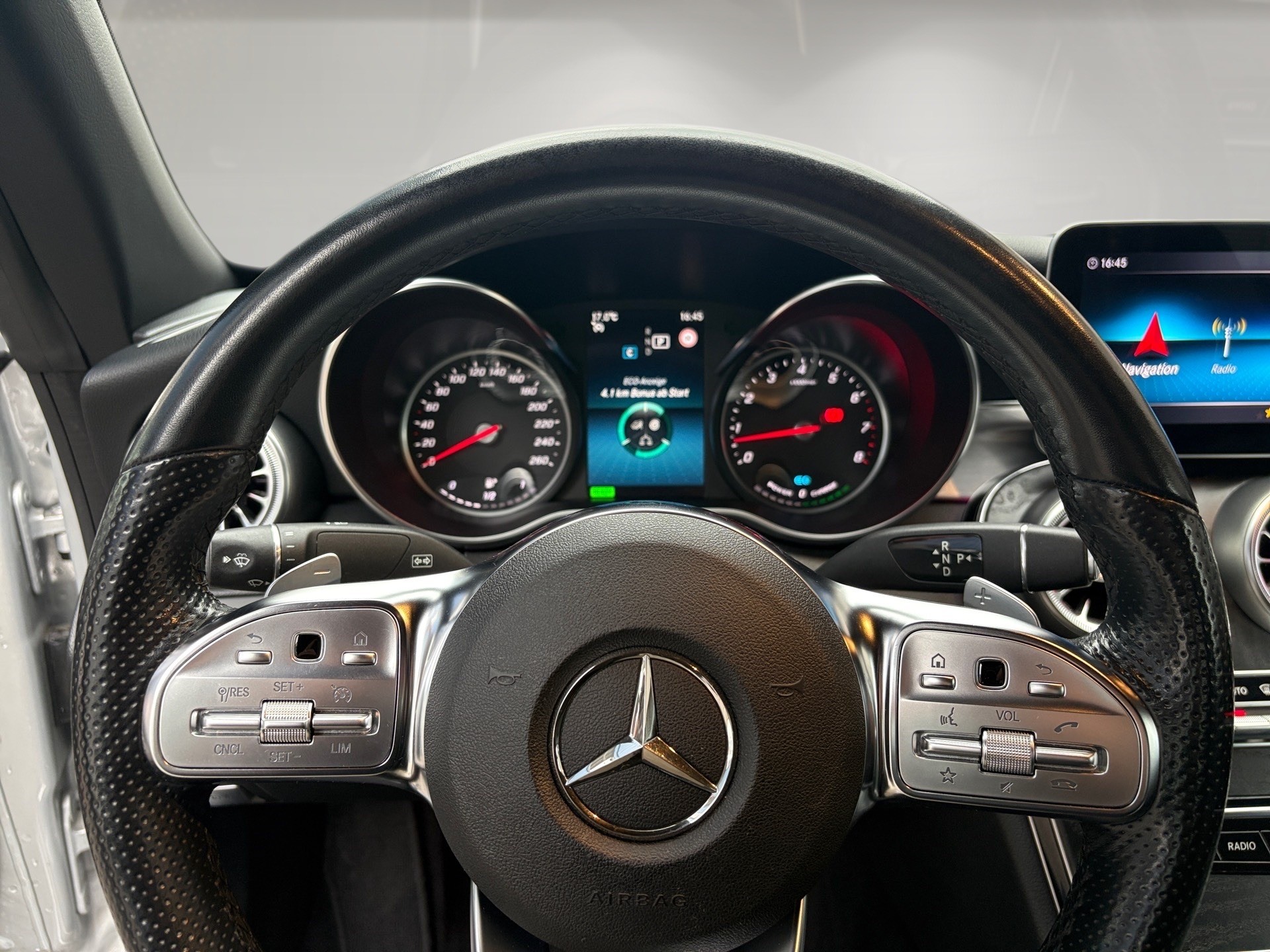 MERCEDES-BENZ C 200 AMG Line Cabriolet 9G-Tronic-image-11