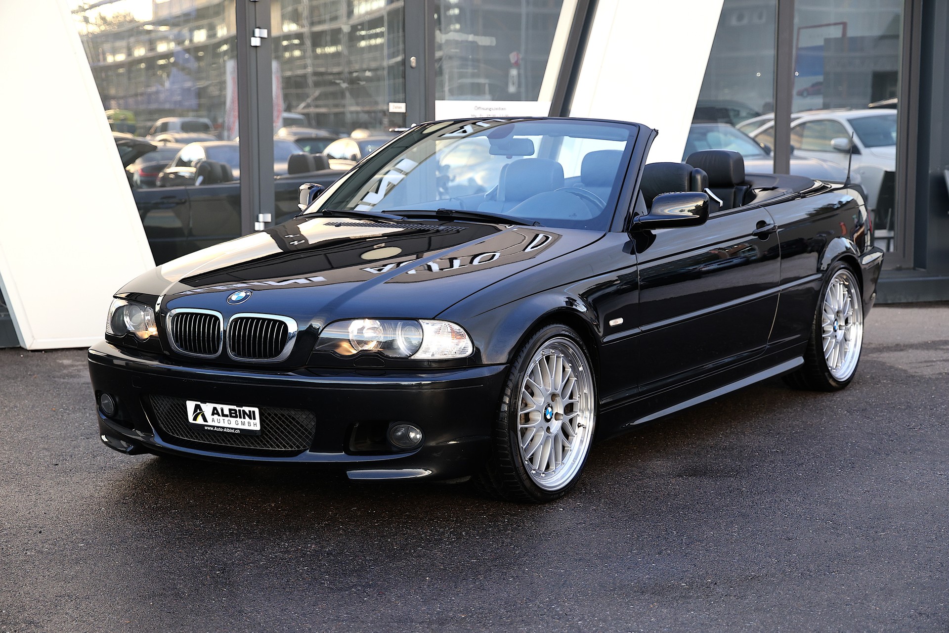 BMW 330Ci Cabriolet M-Sport *Automat*-showroom-element-1