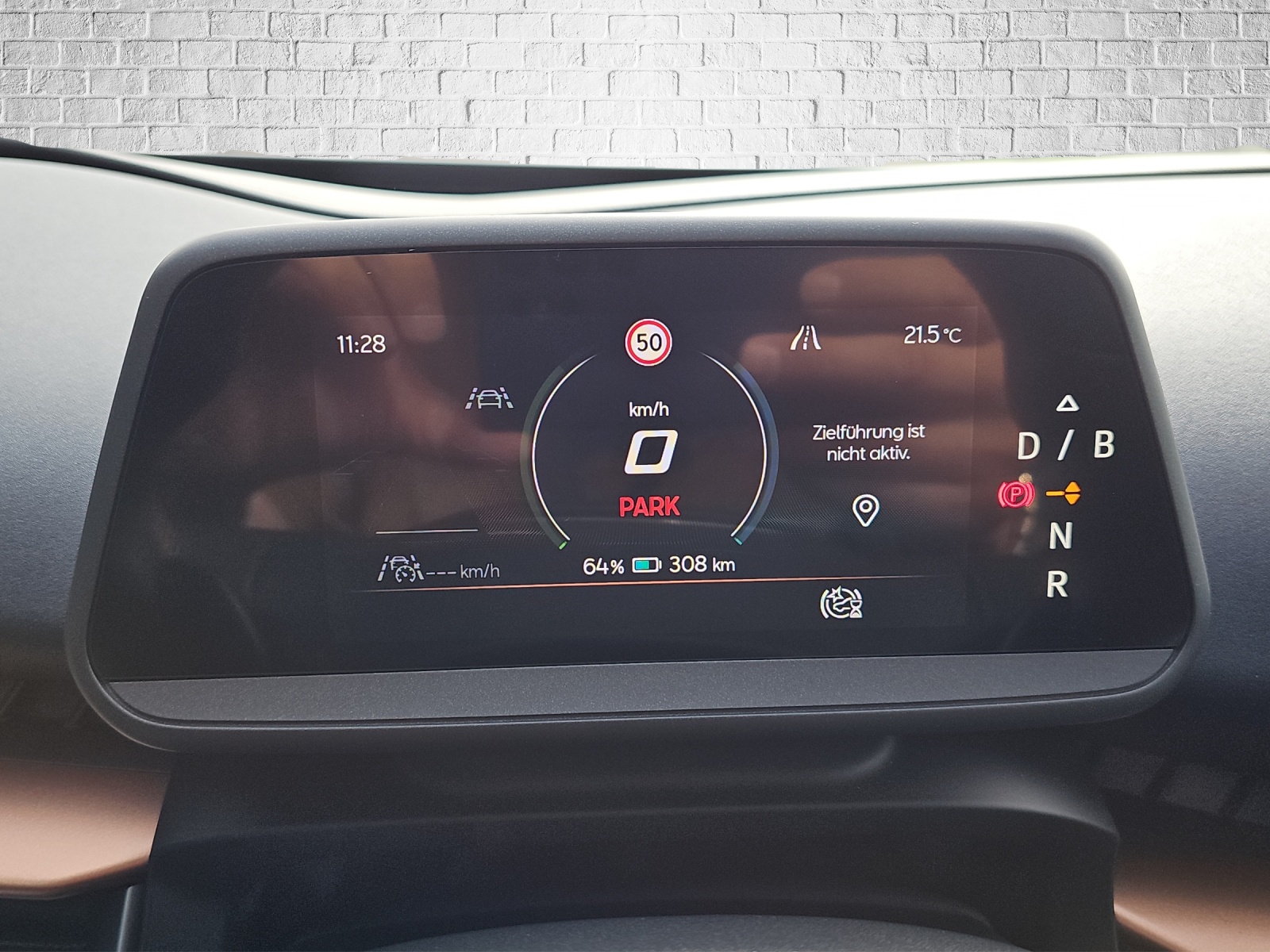 CUPRA Tavascan Type 9 77 kWh Adrenaline-image-12