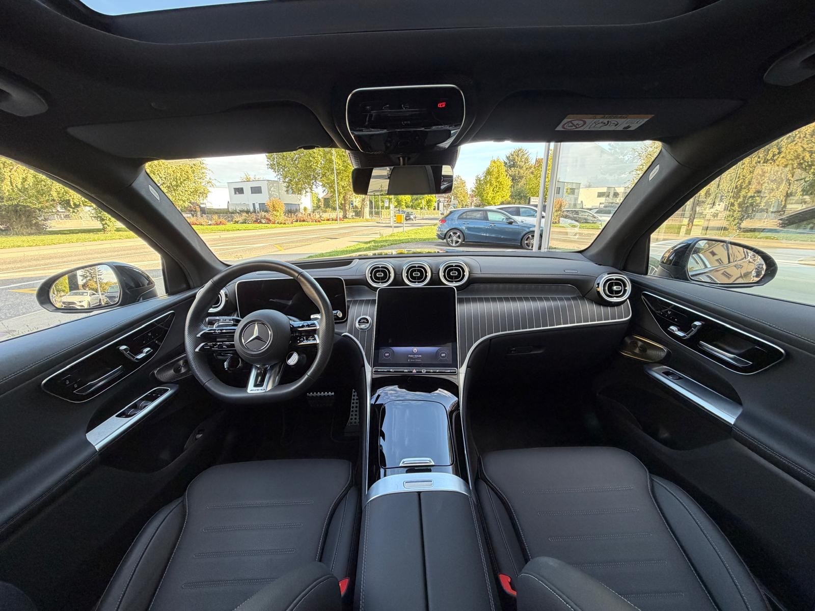 MERCEDES-BENZ GLC 43 AMG 4Matic 9G-Tronic-image-5