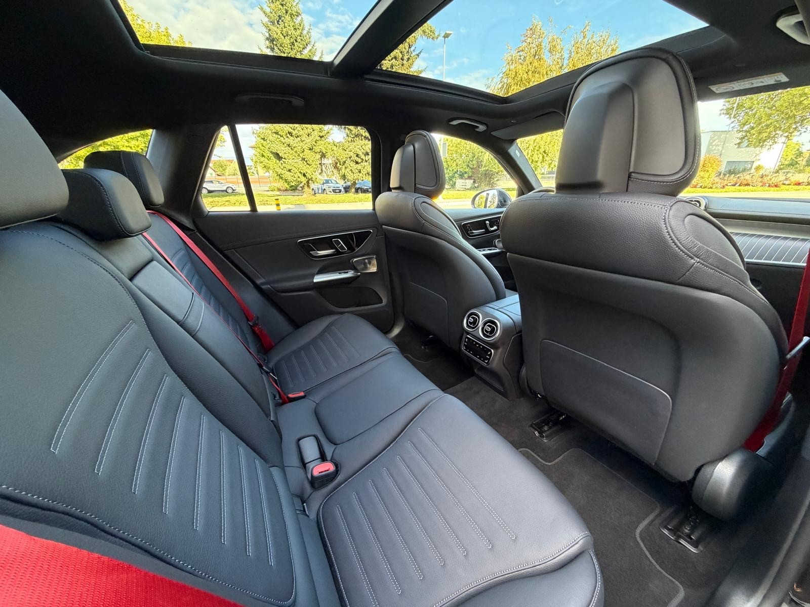 MERCEDES-BENZ GLC 43 AMG 4Matic 9G-Tronic-image-6