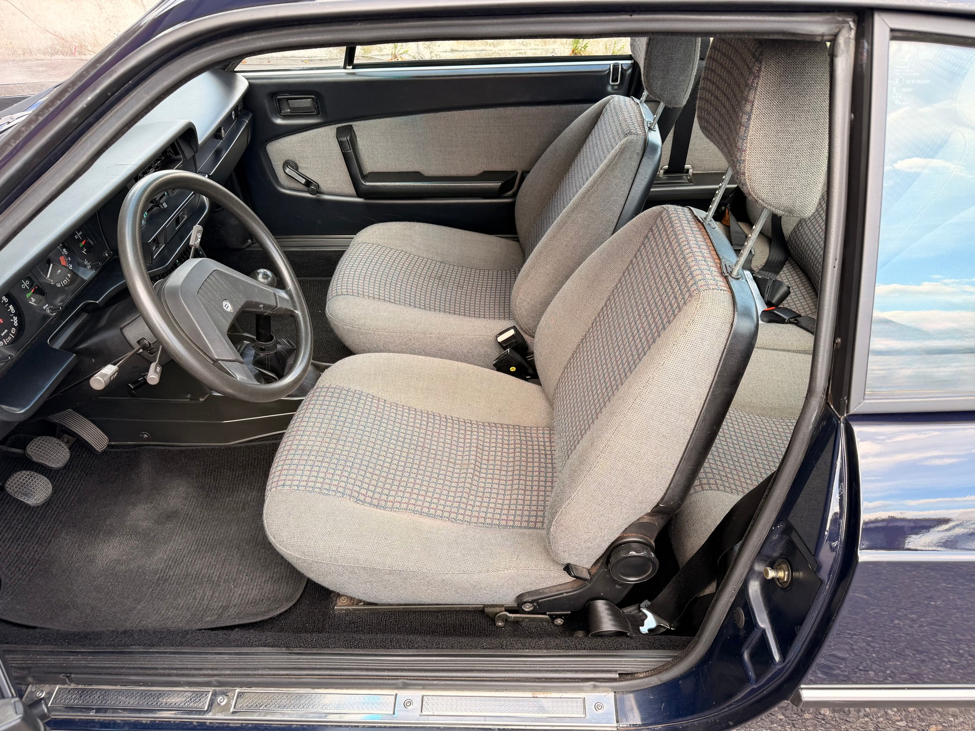 LANCIA Beta 2000 Coupé Inj.-image-9