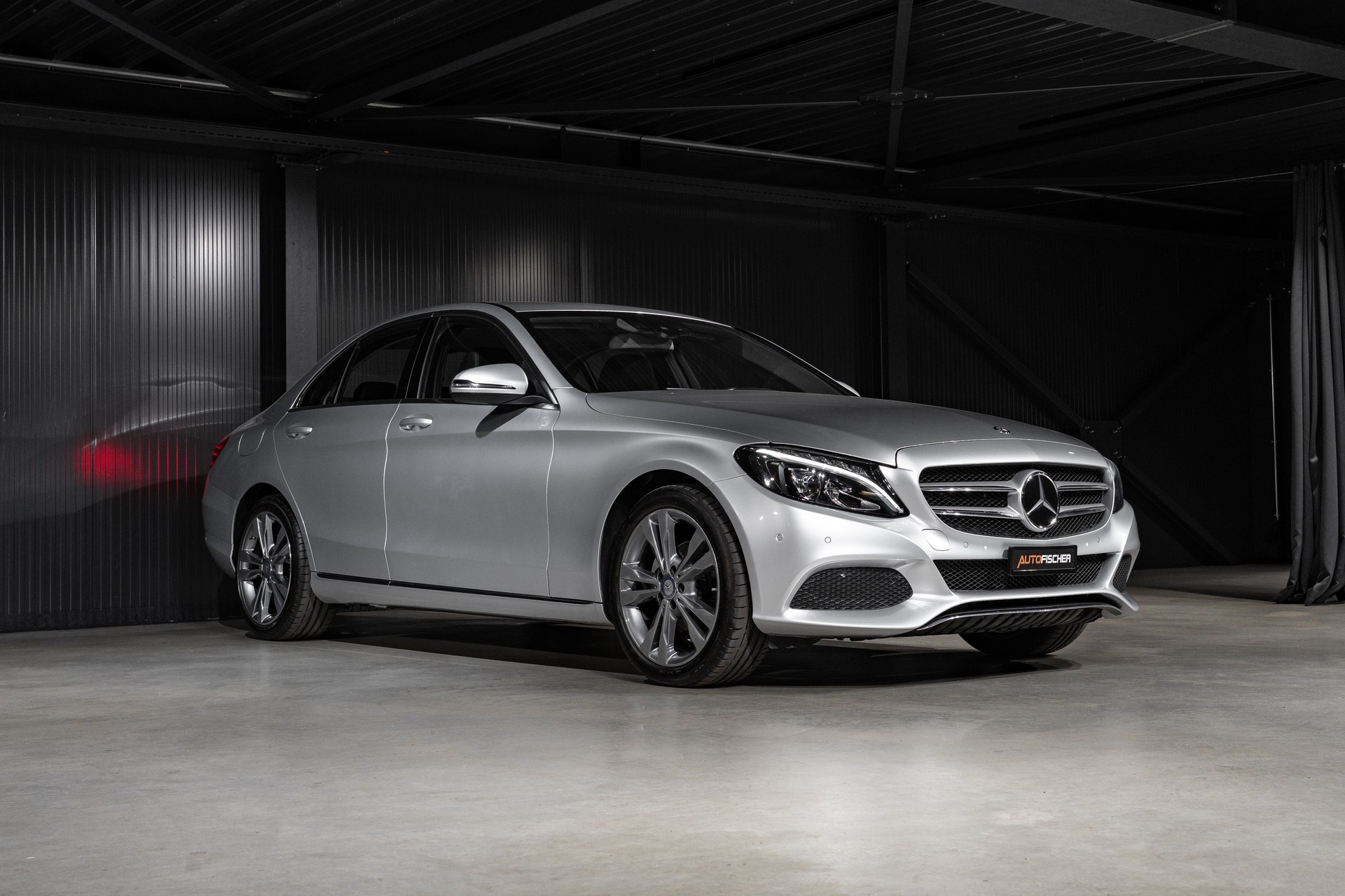 MERCEDES-BENZ C 180 Avantgarde-image-5