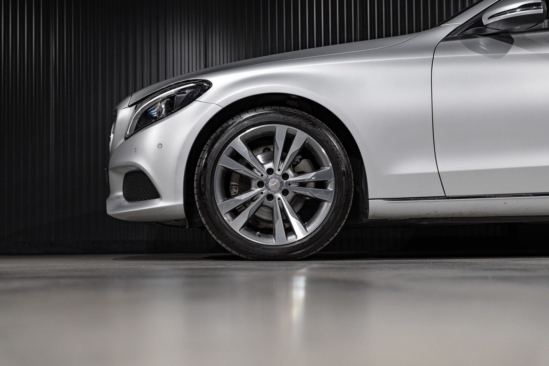 MERCEDES-BENZ C 180 Avantgarde-image-20
