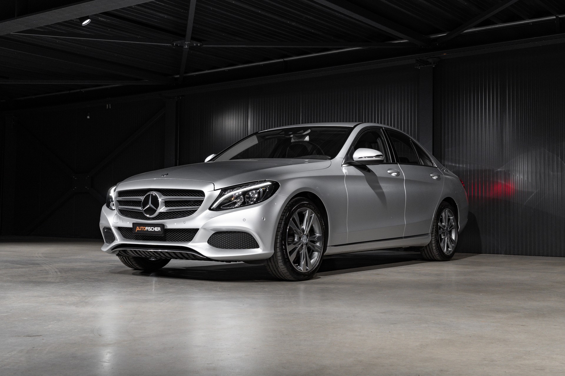 MERCEDES-BENZ C 180 Avantgarde-image-4