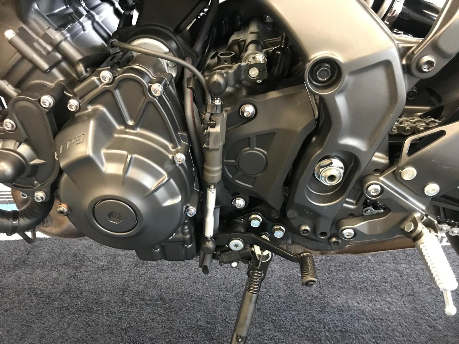 YAMAHA MT-09-image-8