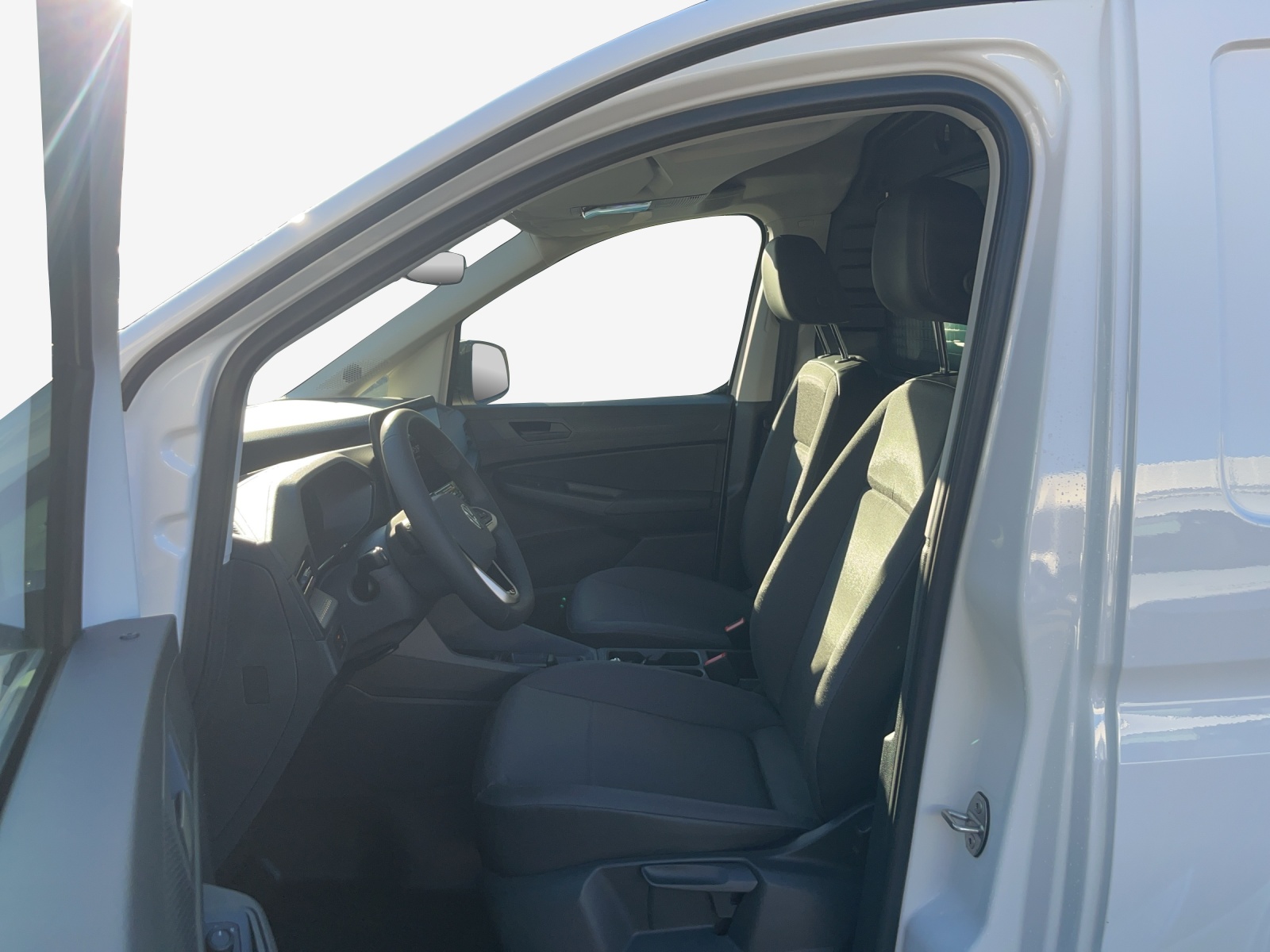 VW Caddy Cargo 1.5 TSI Plug in Hybrid Entry DSG-image-7