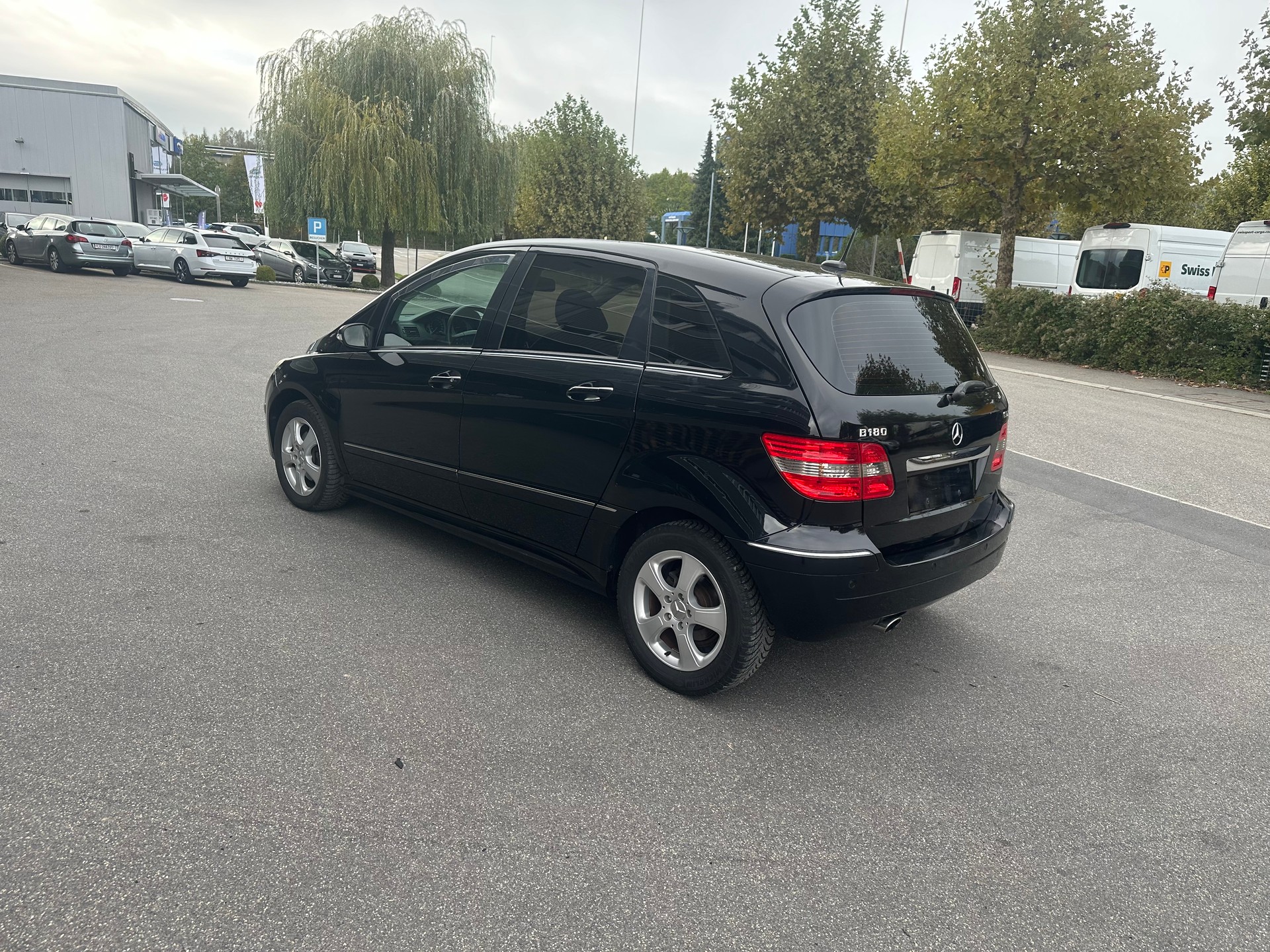 MERCEDES-BENZ B 180 CDI-image-7