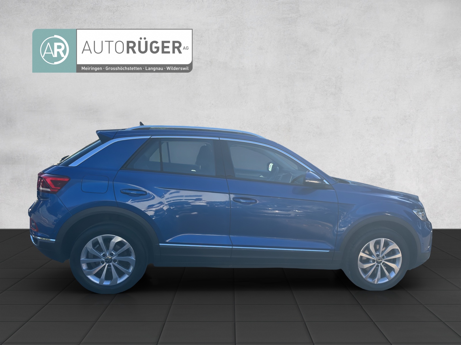 VW T-Roc 2.0 TSI Style DSG 4Motion-image-6