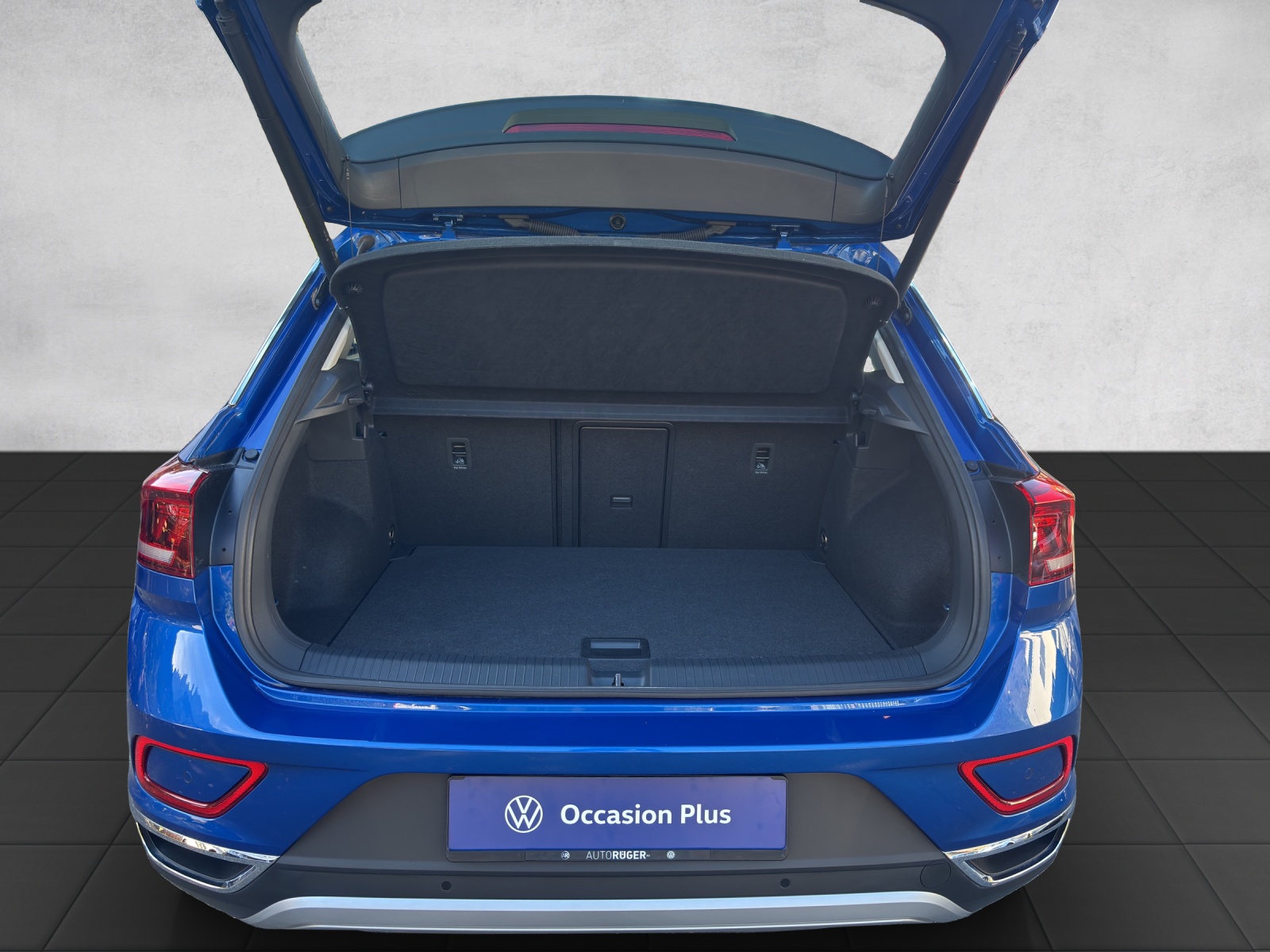 VW T-Roc 2.0 TSI Style DSG 4Motion-image-13
