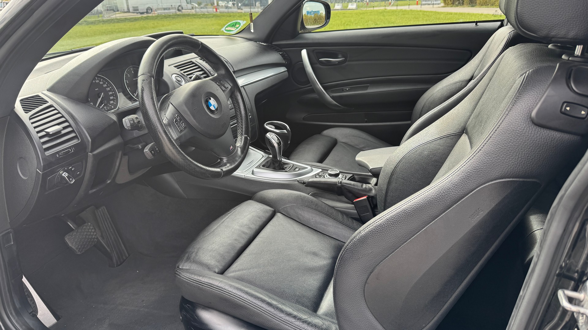 BMW 135i-image-3