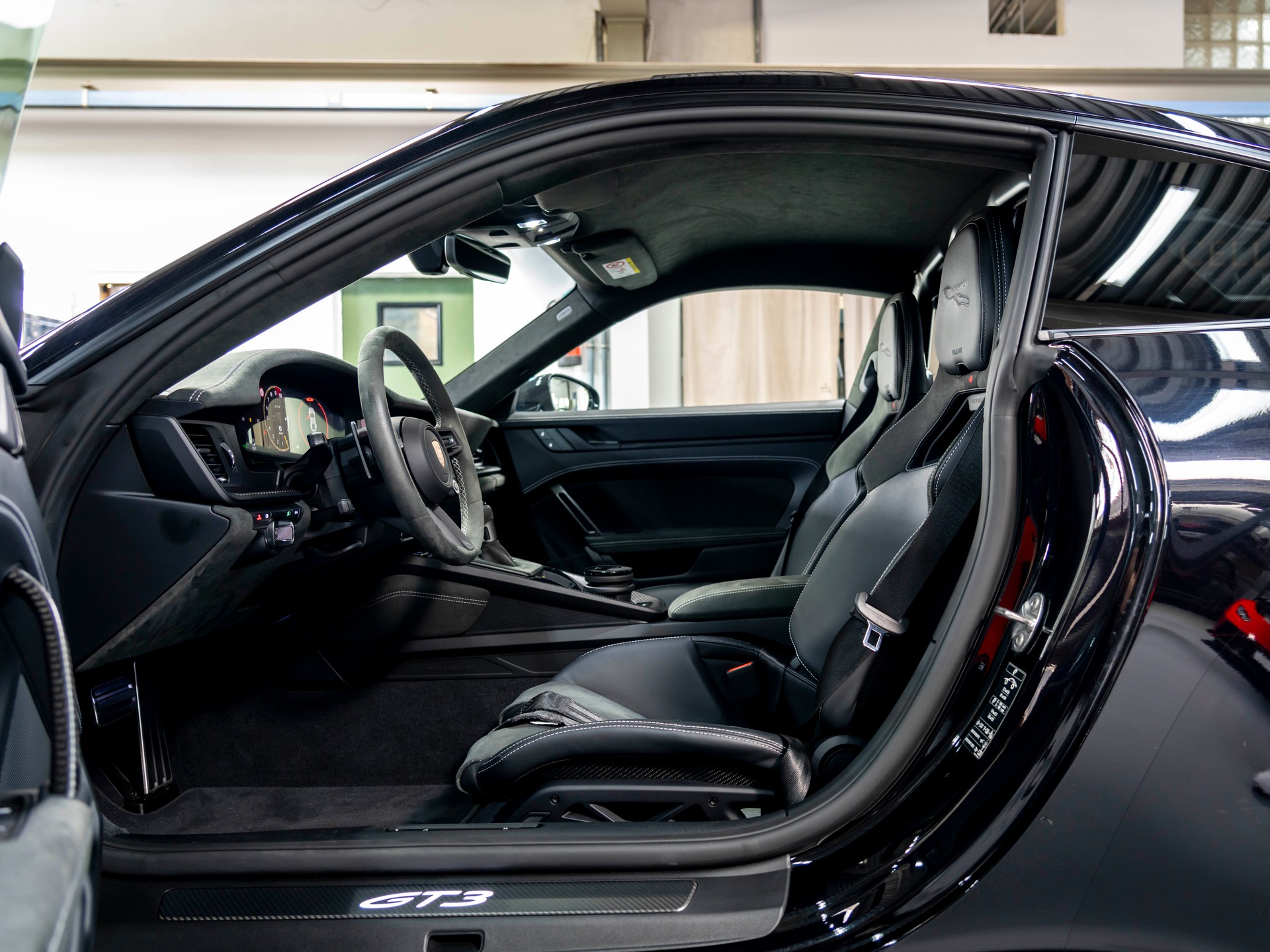 PORSCHE 911 Carrera GT3 PDK-image-19