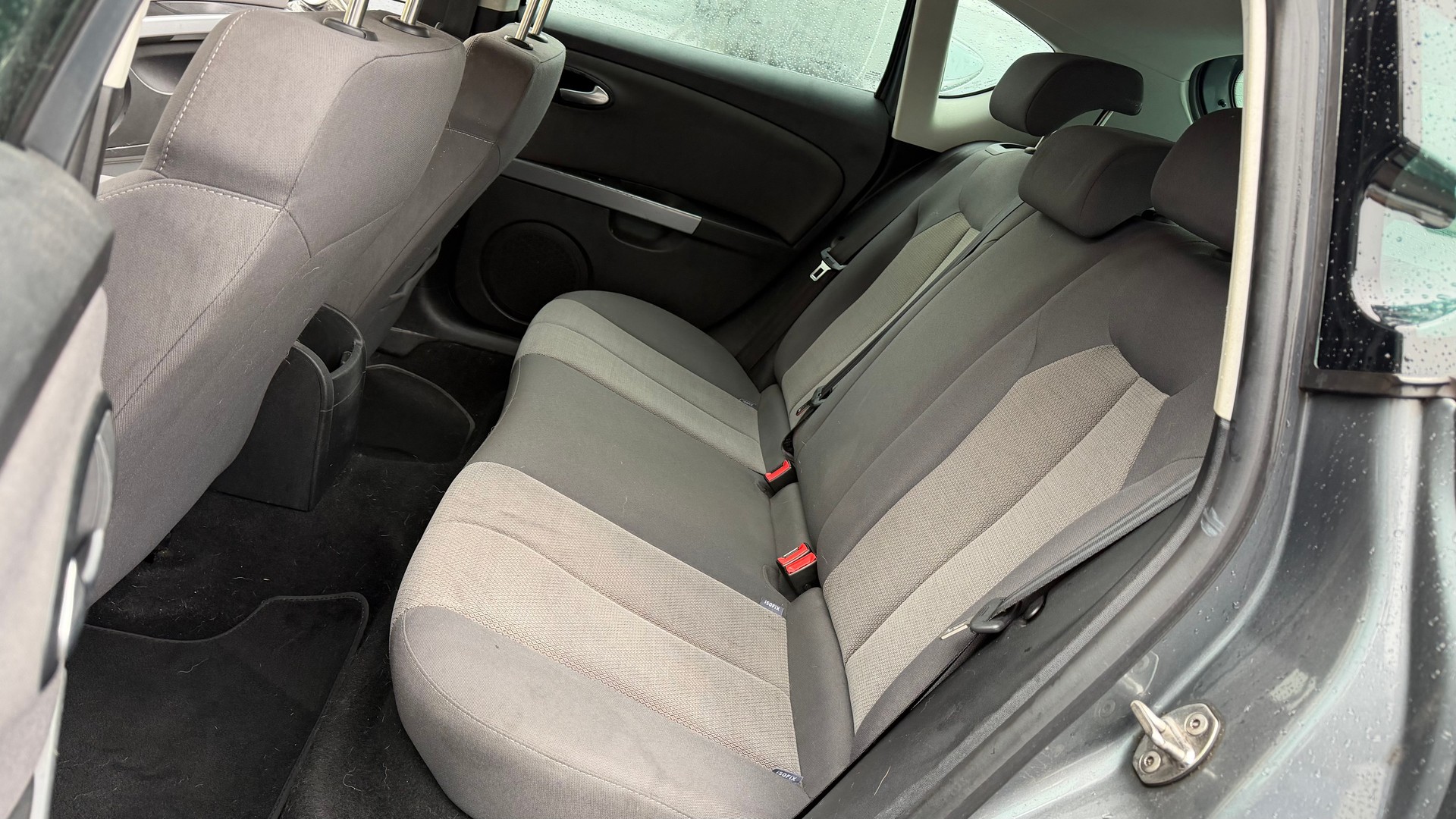 SEAT Leon 1.8 TSI Style DSG-image-10