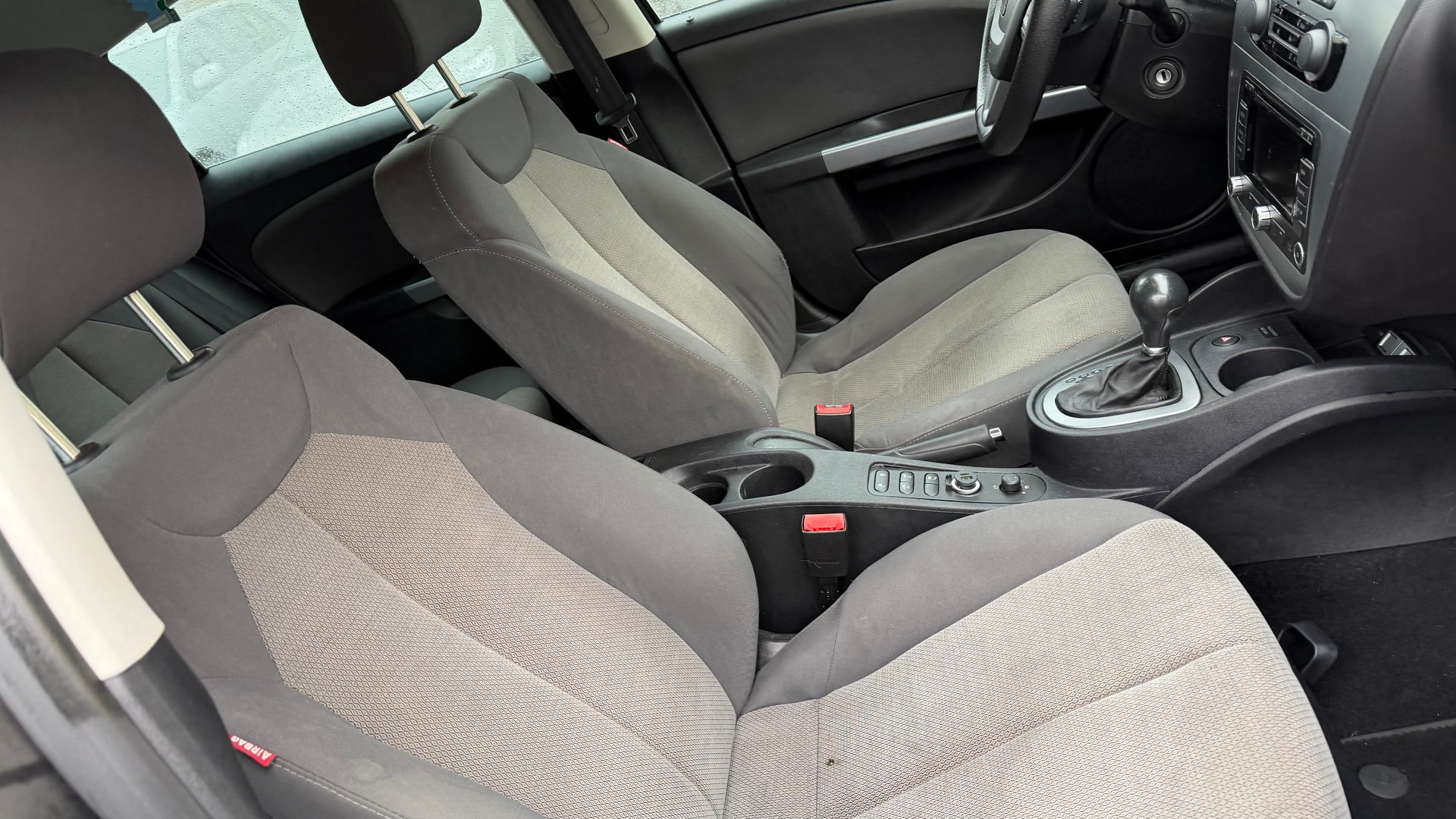 SEAT Leon 1.8 TSI Style DSG-image-5