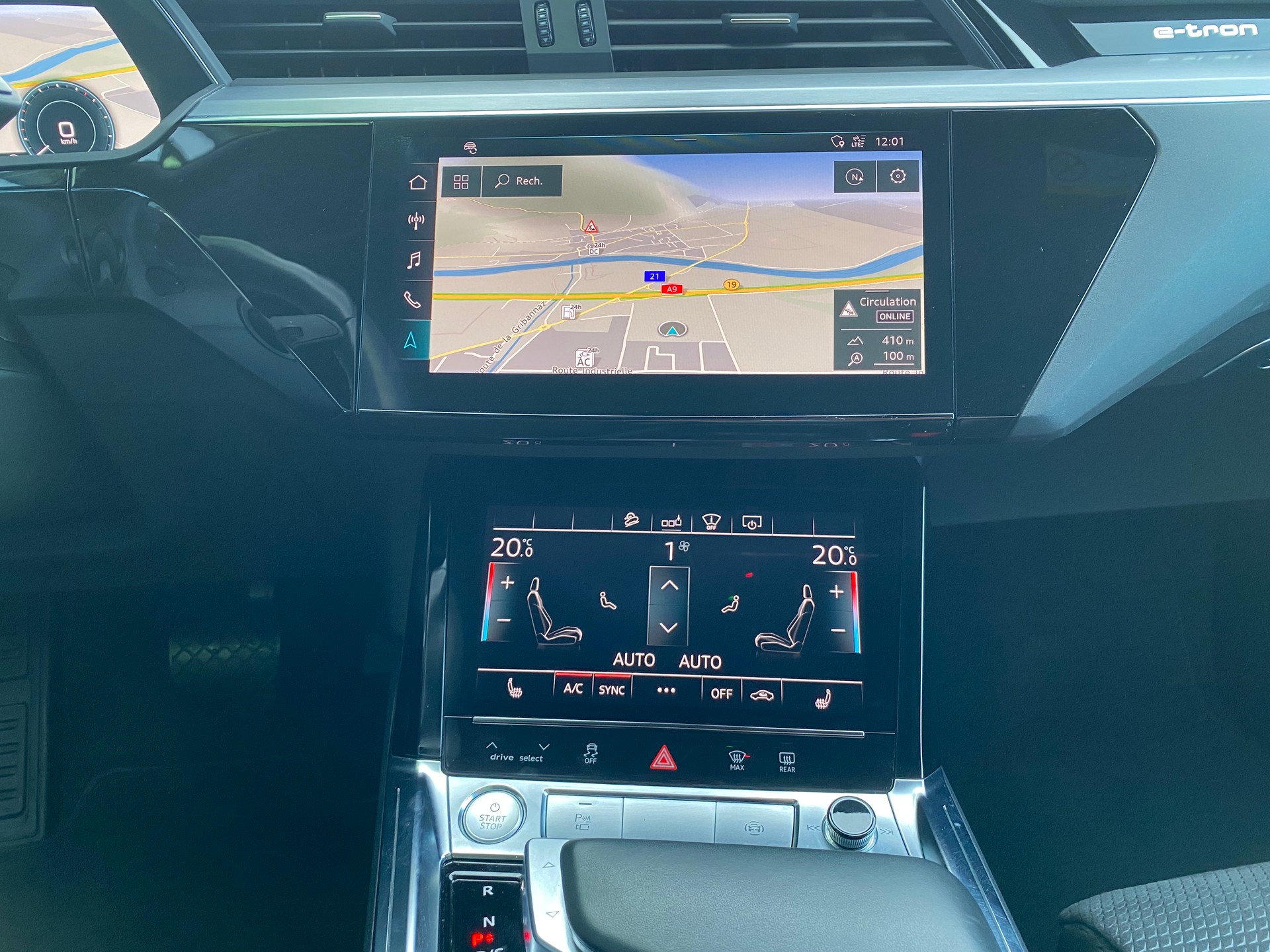AUDI e-tron 50 Advanced Sport quattro-image-22