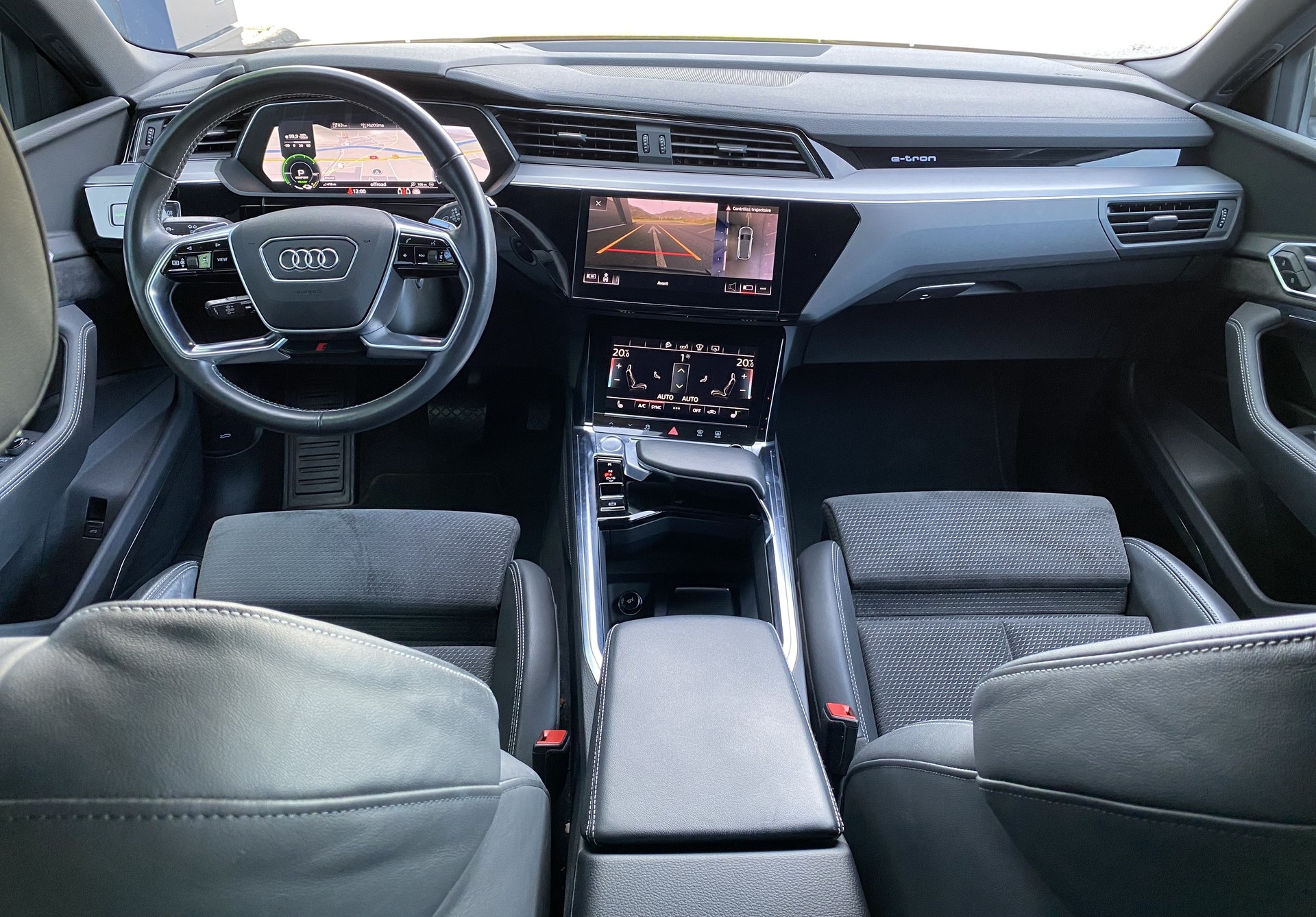 AUDI e-tron 50 Advanced Sport quattro-image-20