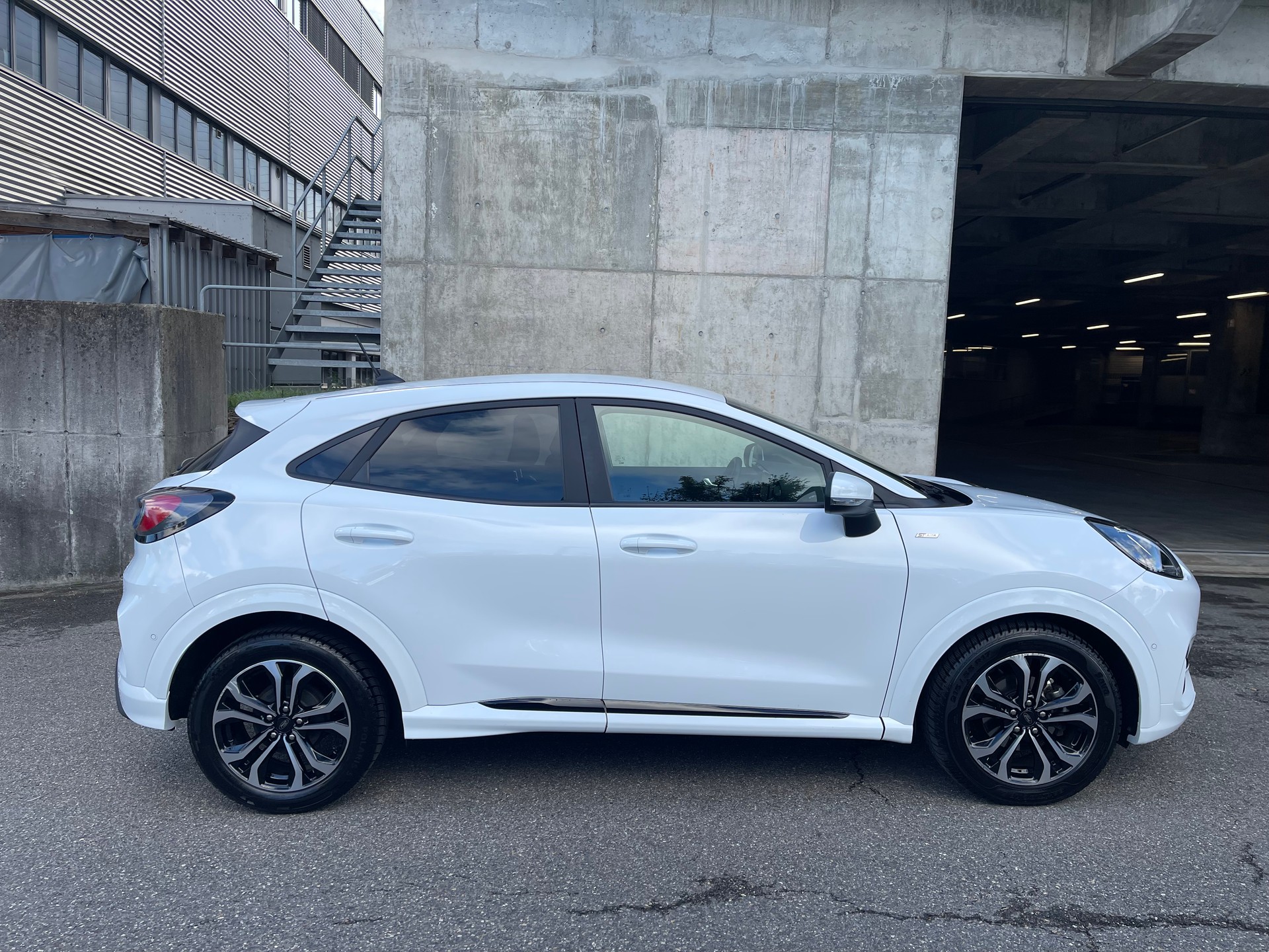 FORD Puma 1.0 EcoB Hybrid ST-Line-image-7